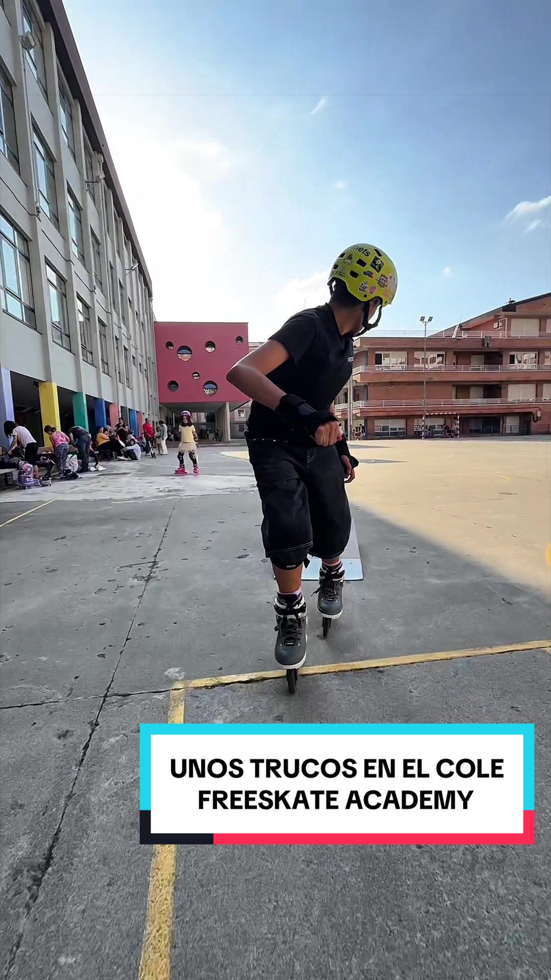 @FREESKATE ACADEMY
