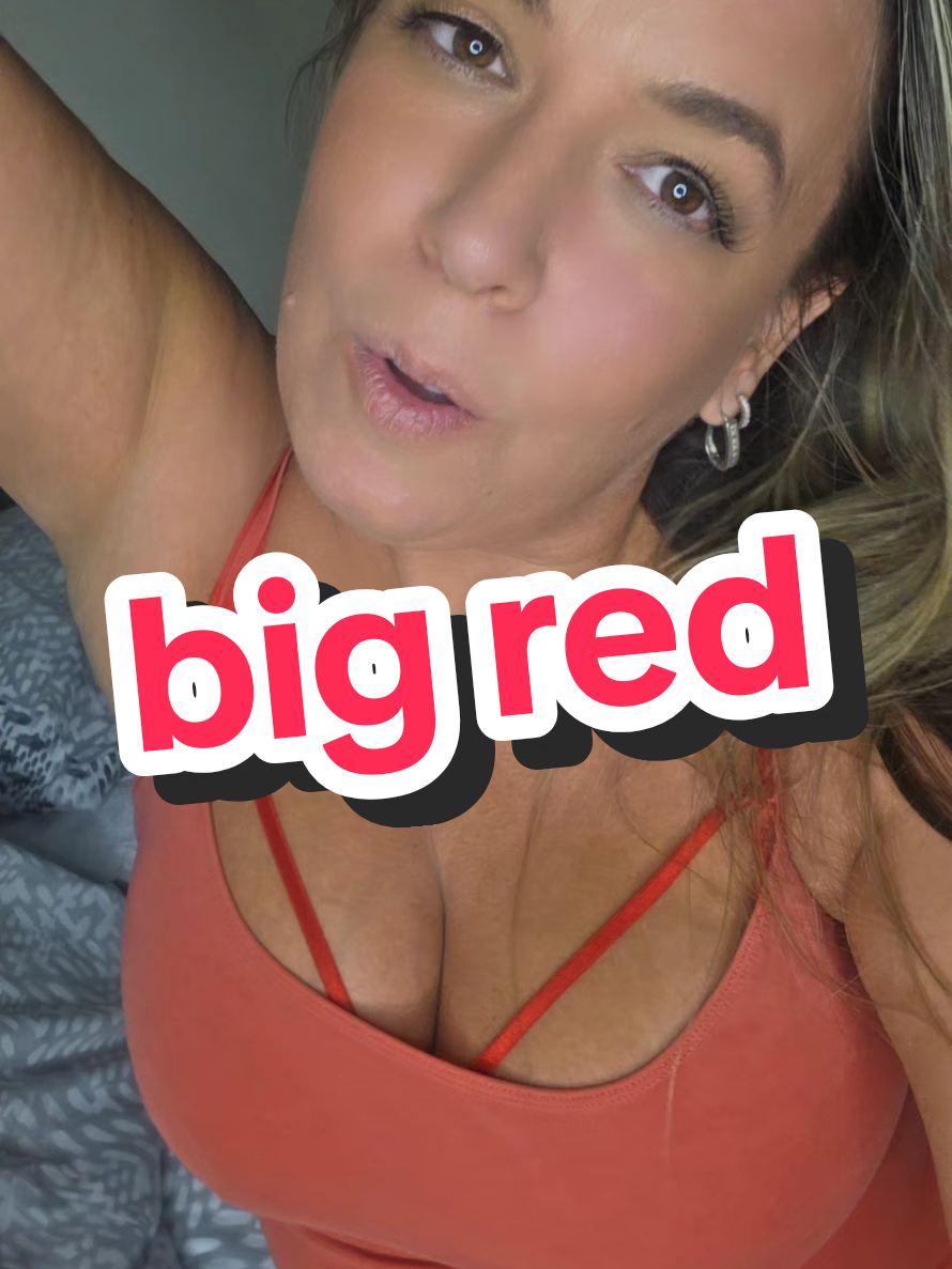 @maisielew09