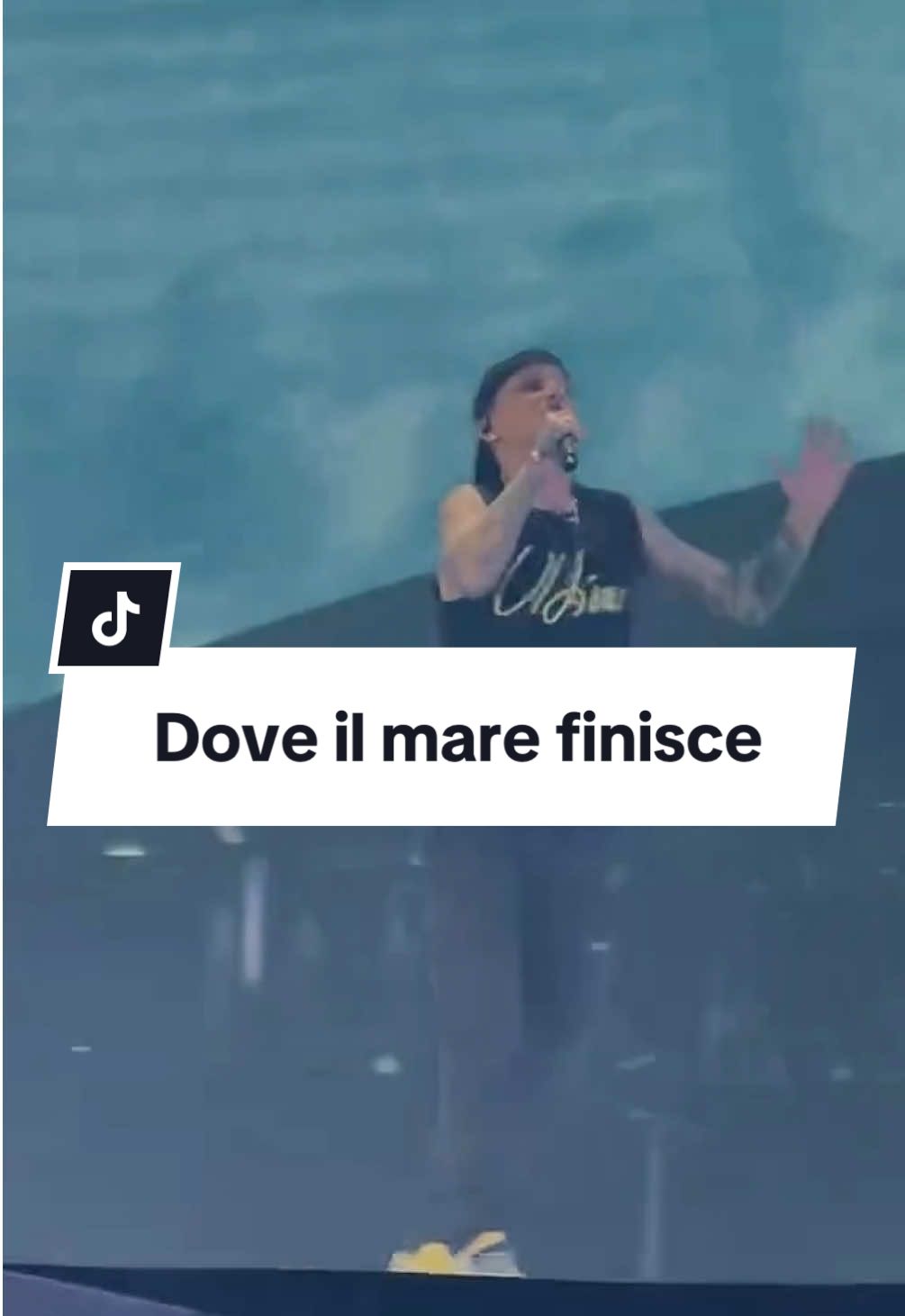 @Ultimo Lyrics 🗝️