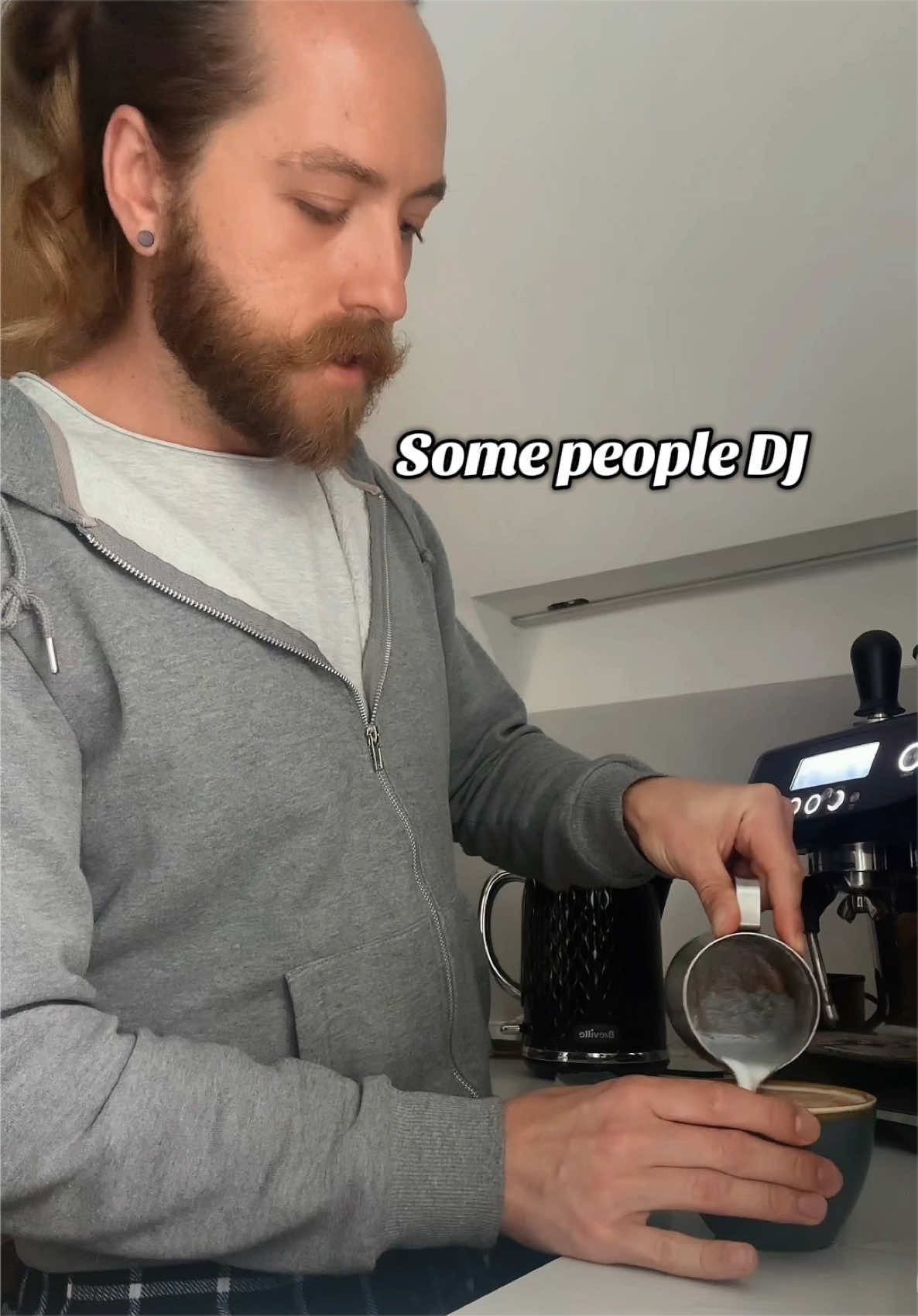 @Sam’s Social Media