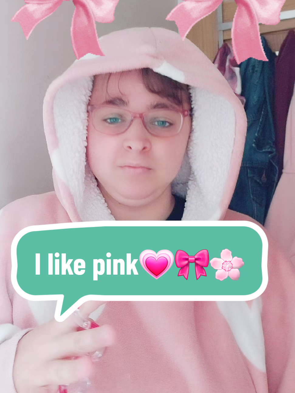 @Laura🎀 (Ellies version)