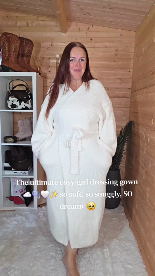 @Becky | Fashion ✨ Beauty