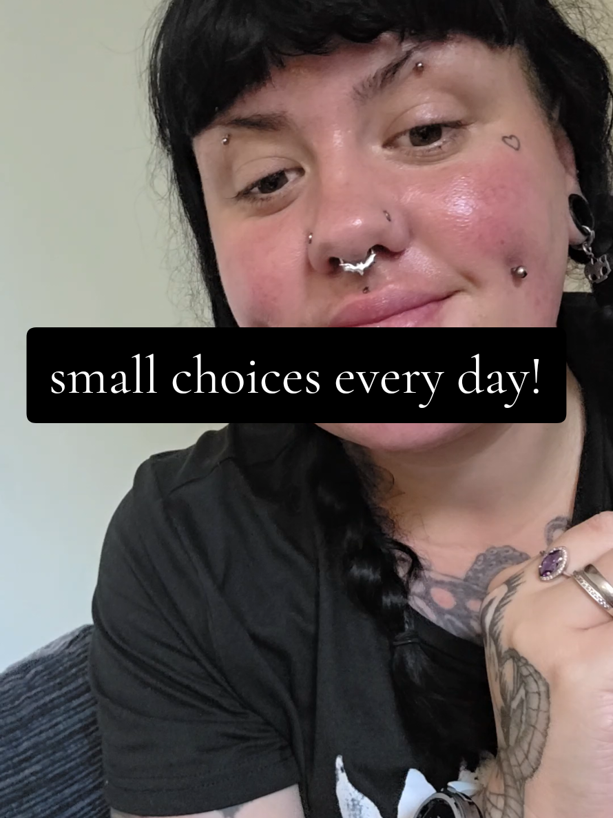@Nai 🖤 Alt girl glows up