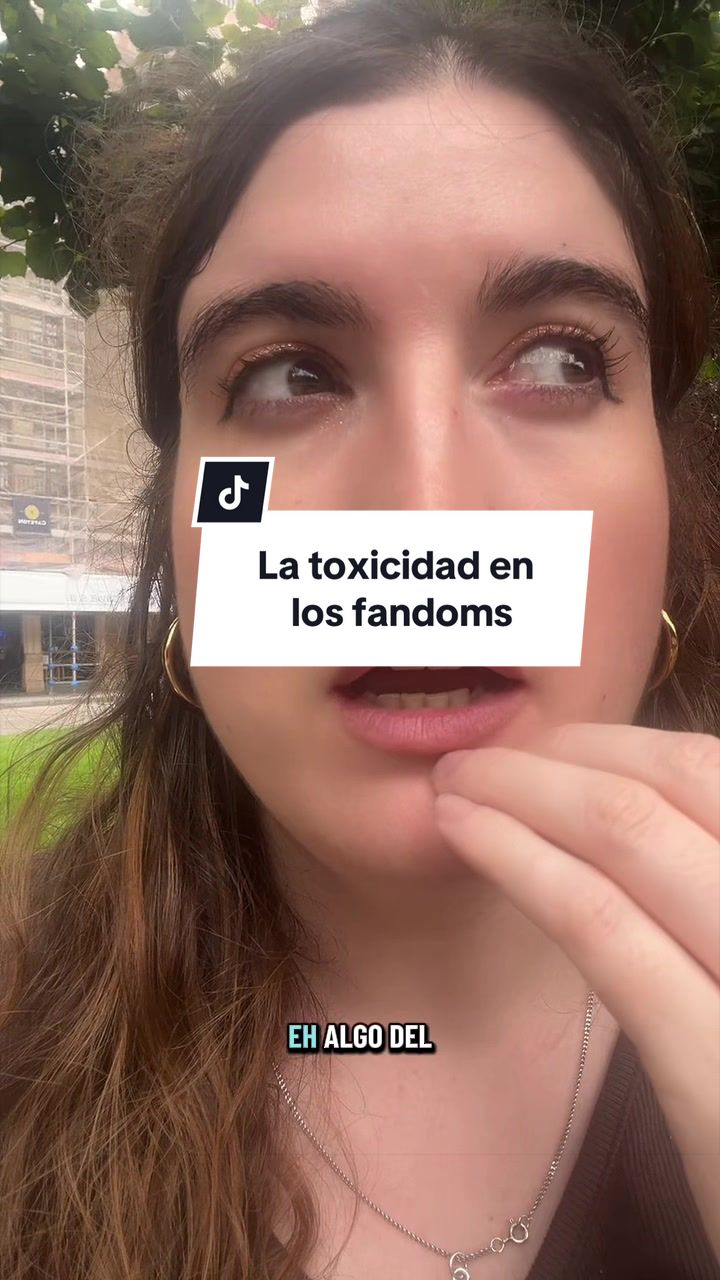 @Fangirl Flops