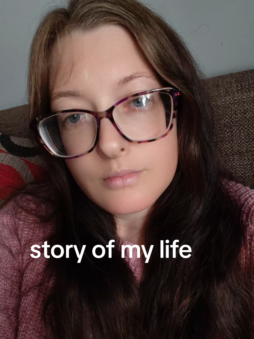 @Becca👀