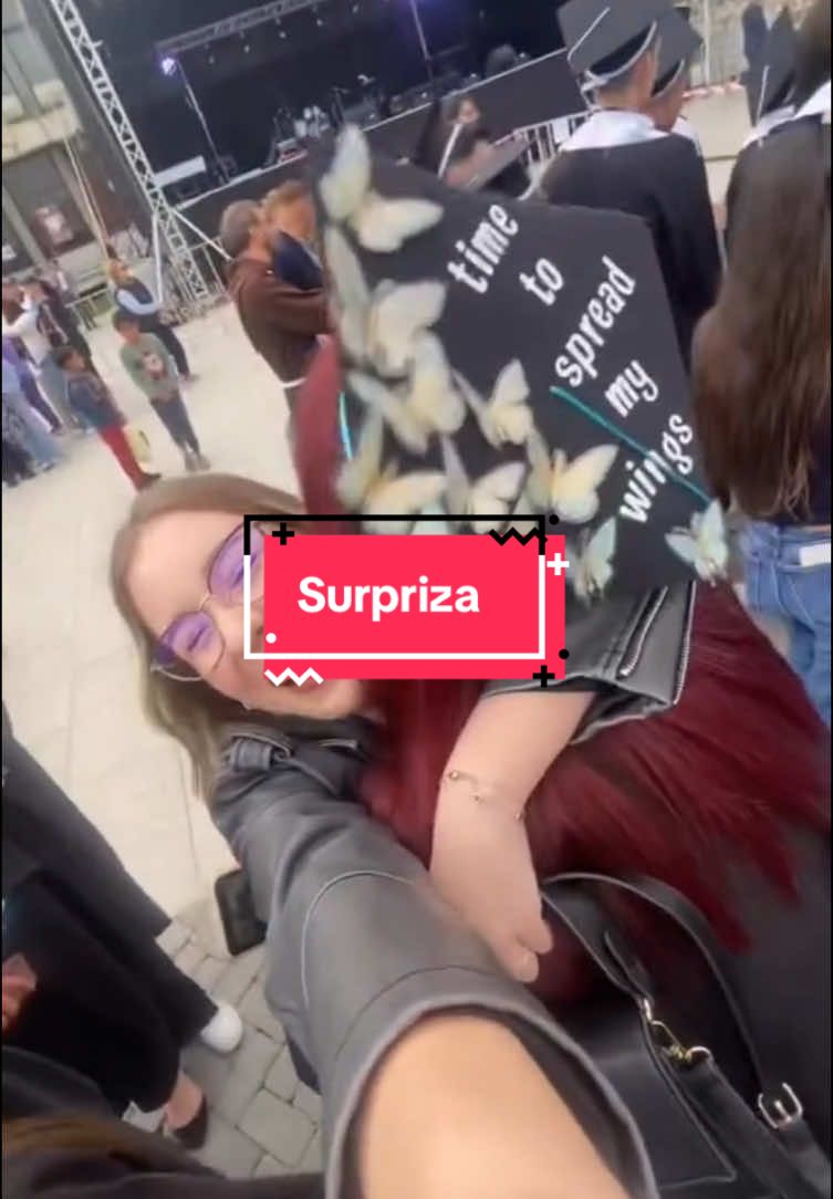 @ariana