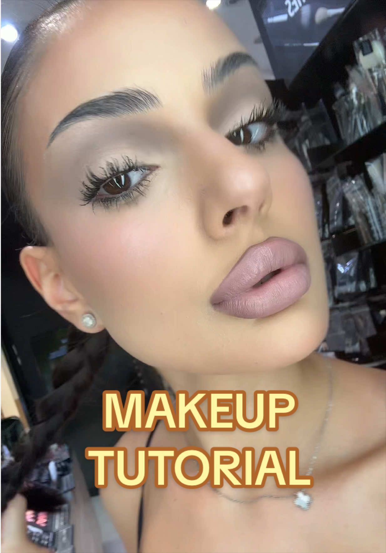 @Raya Petrova | Makeup Artist