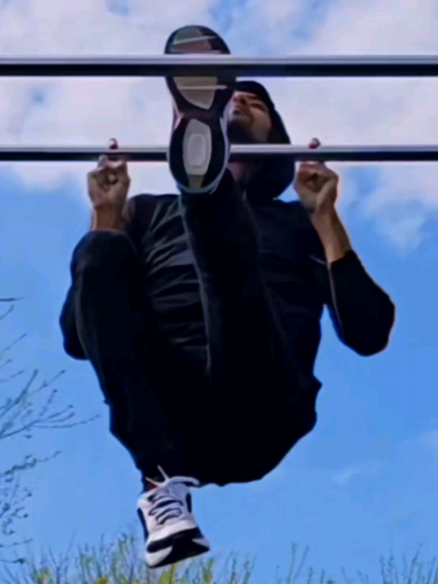 @hoodedcalisthenics