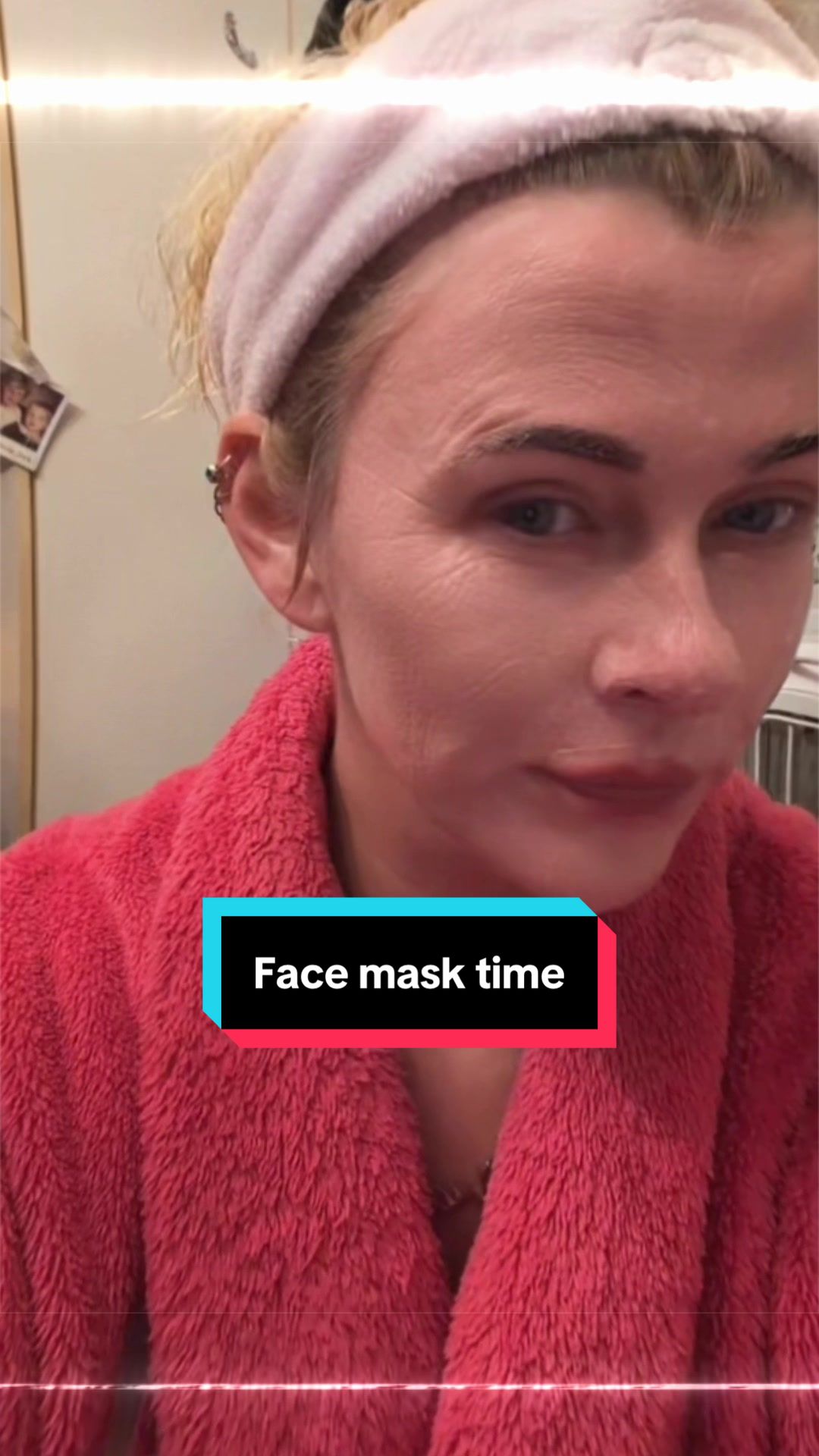 @NikkiLee