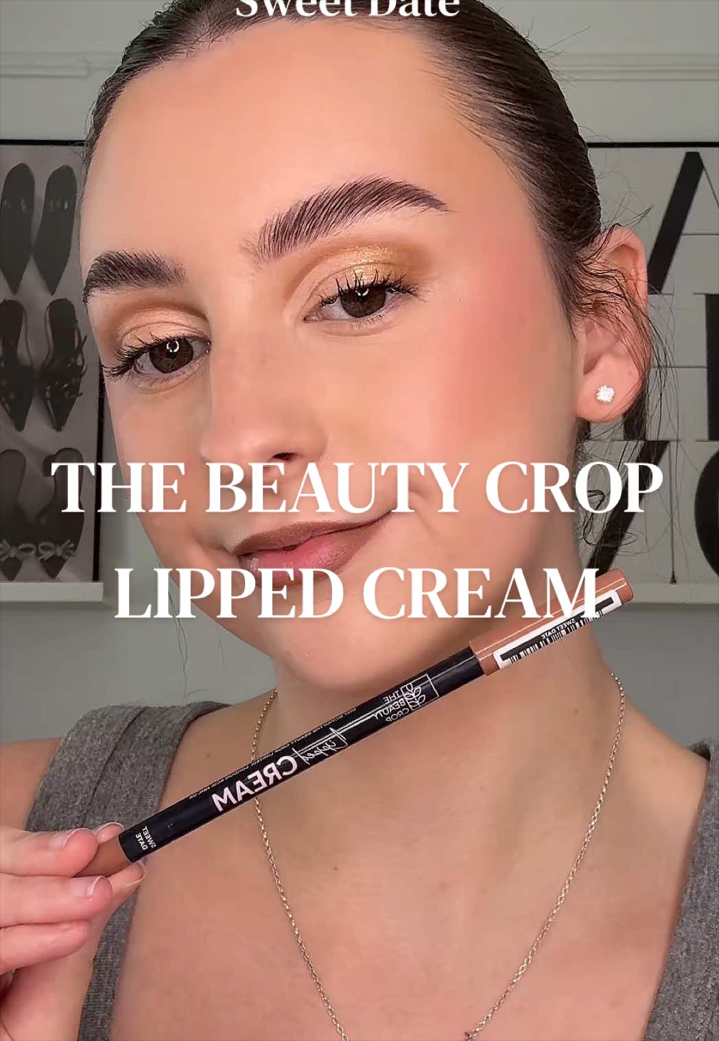@Kaitlin | Makeup & Fashion