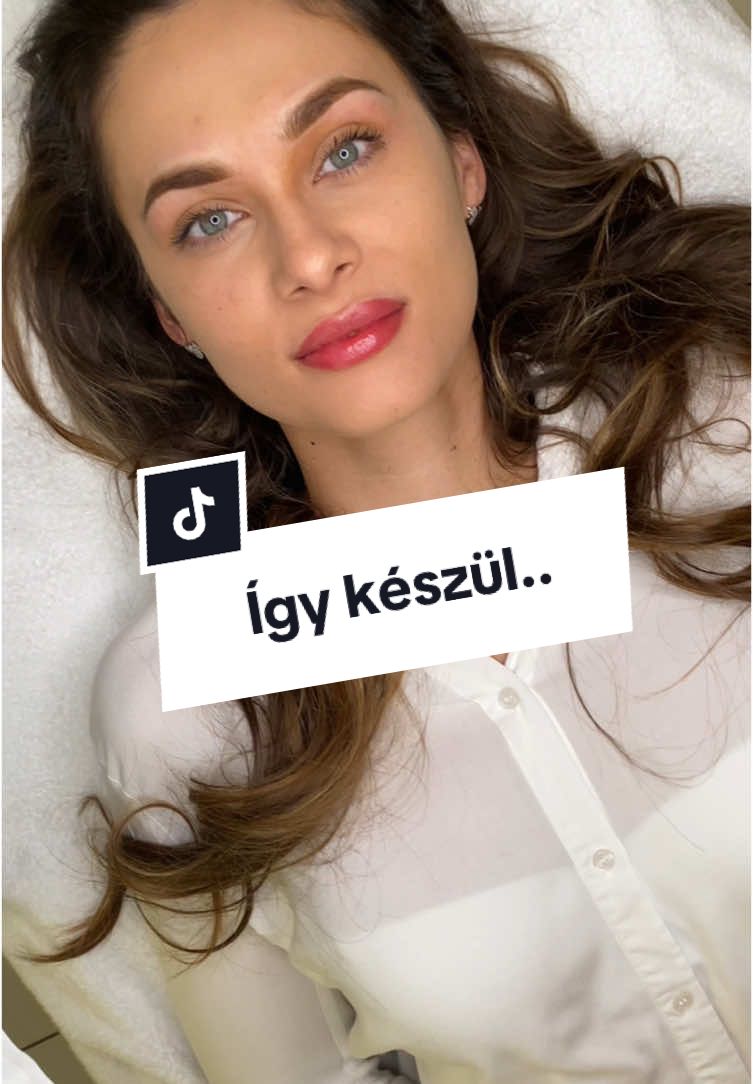 @Siklós Júlia Sminktetoválás 💄