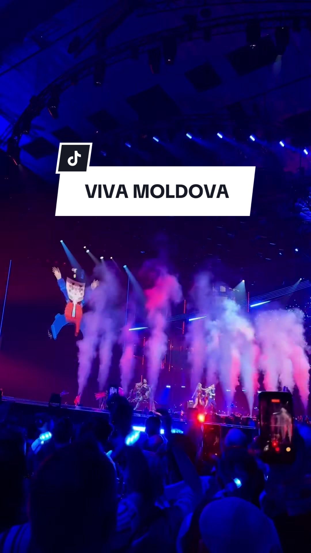 @Alina | Travel