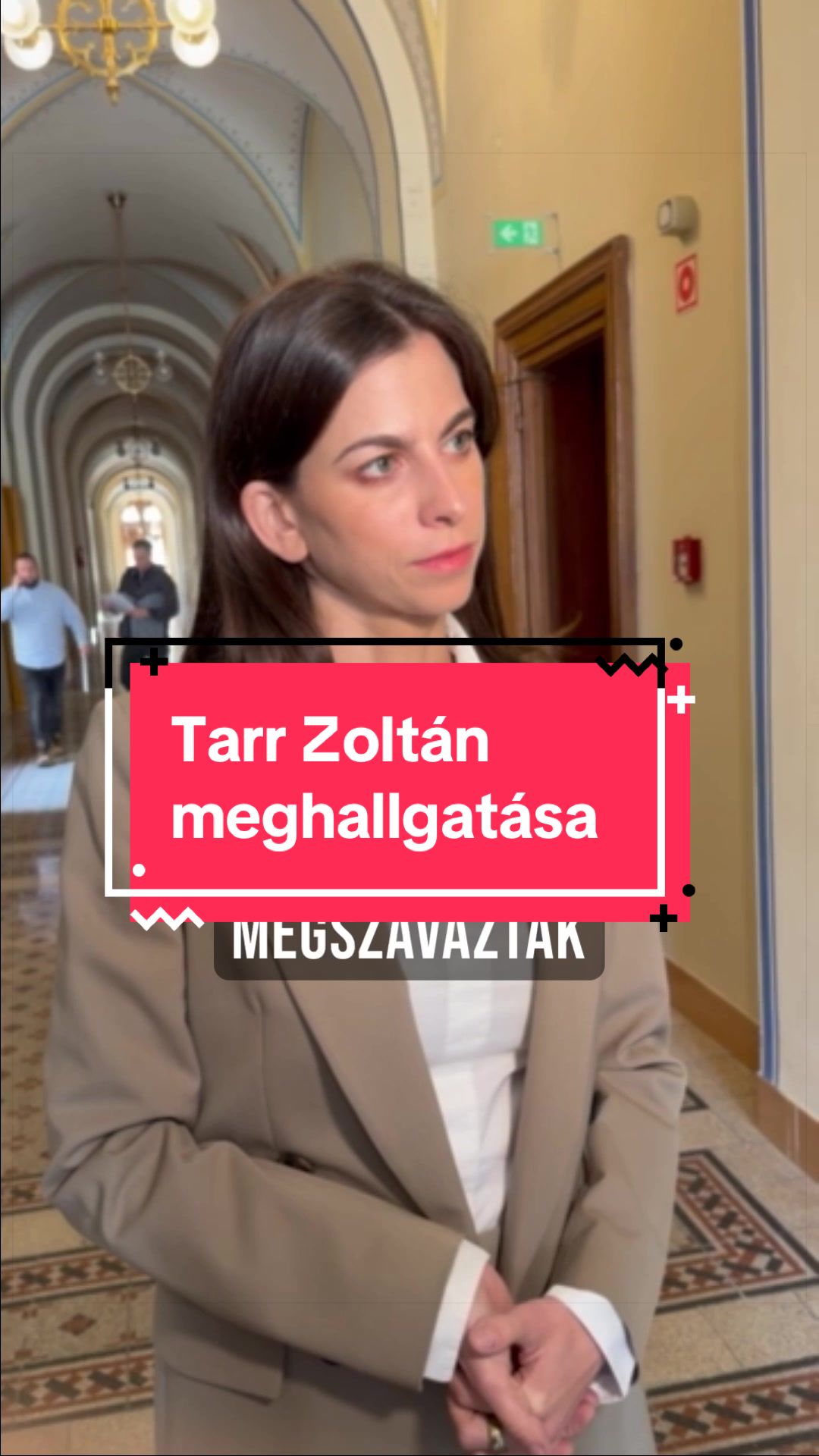 @Szentkir&aacute;lyi Alexandra