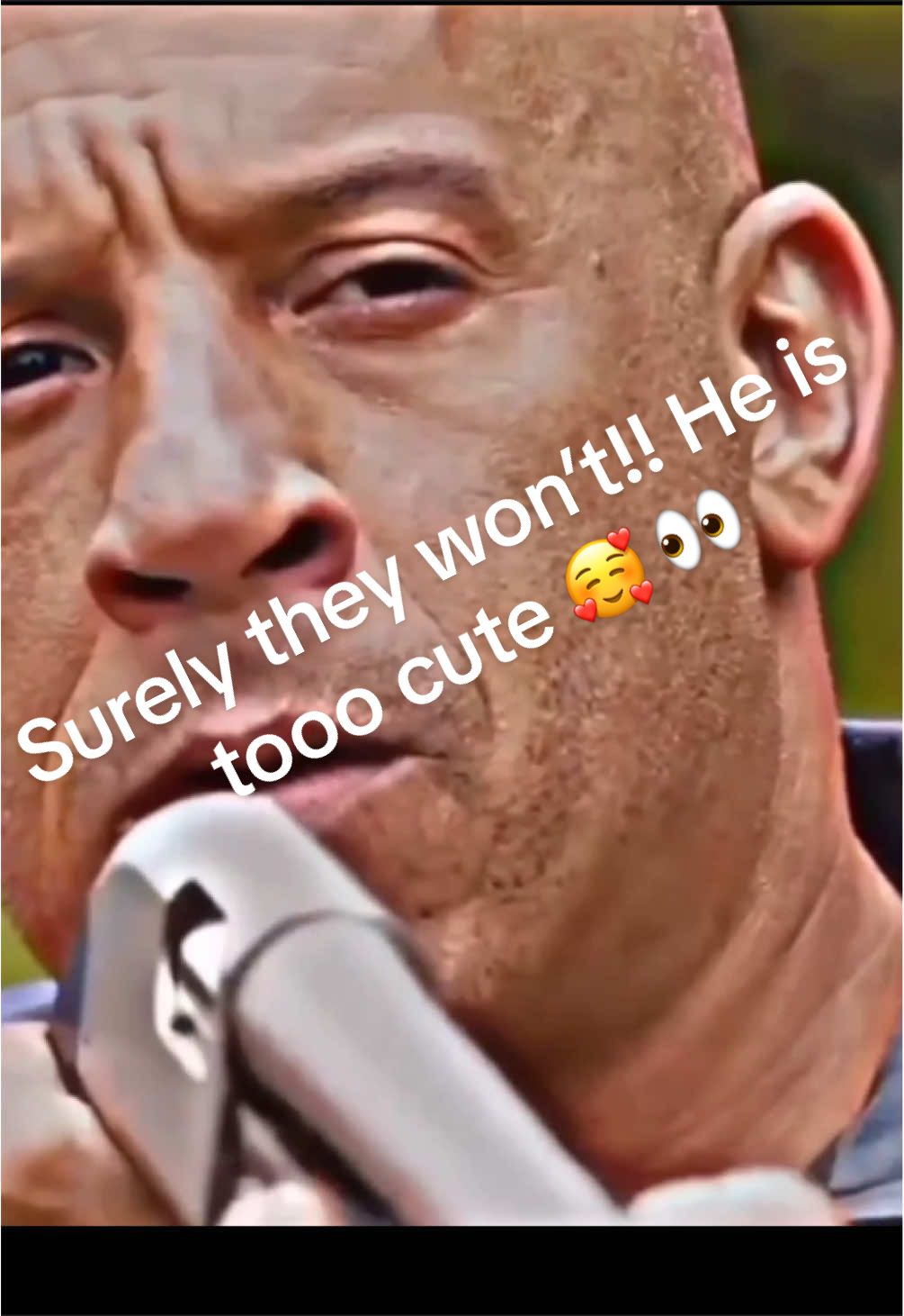 @TomPlayzVR