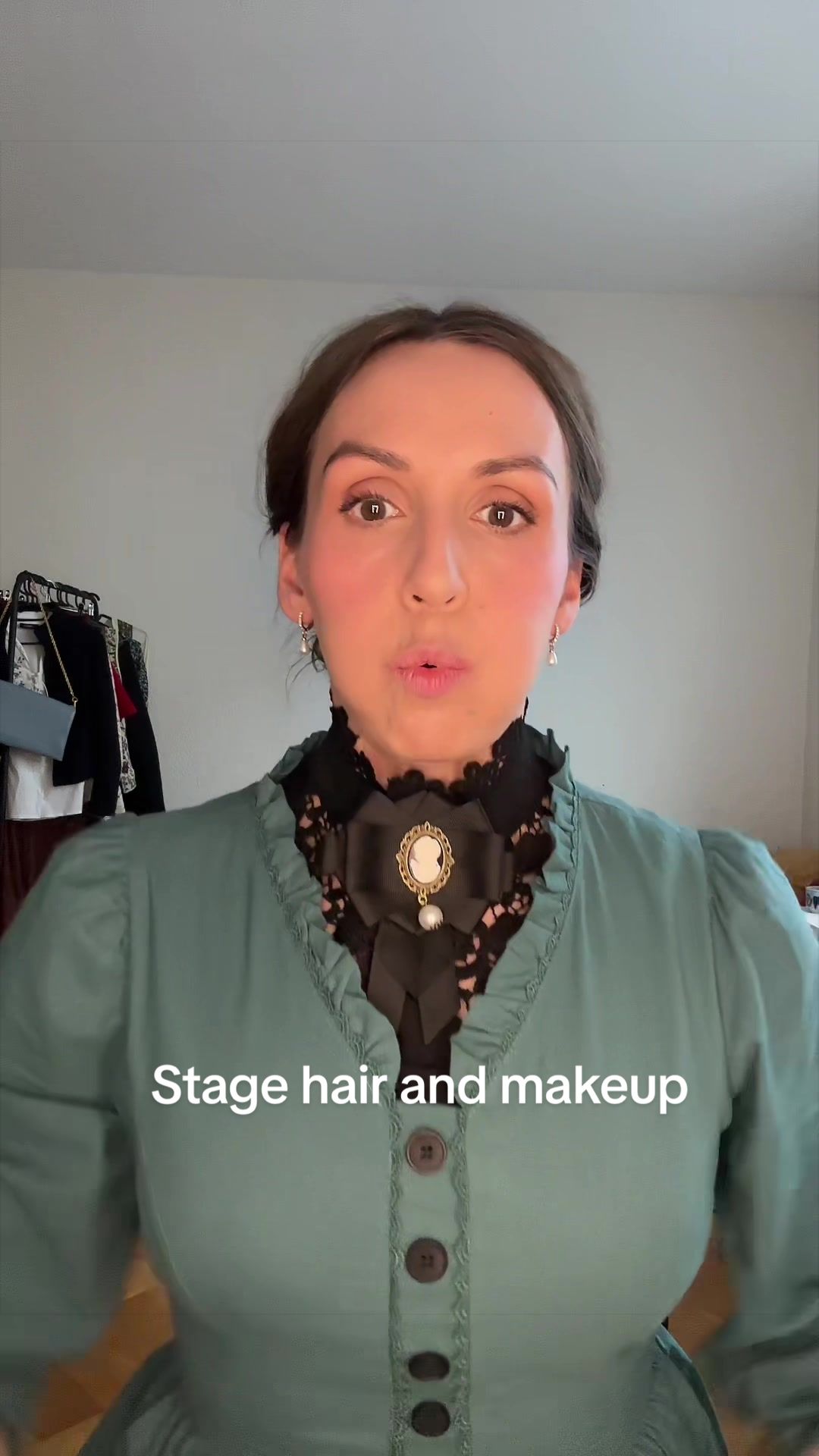 @Madame Vera