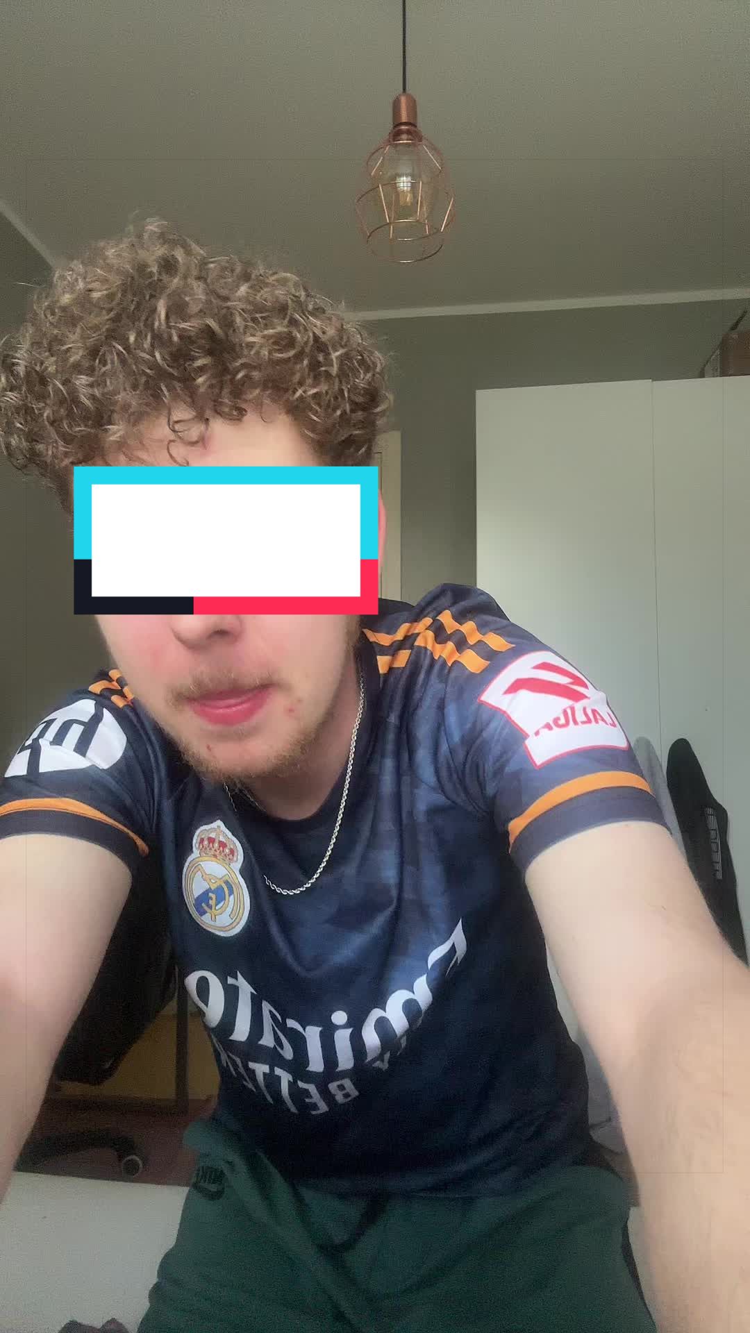 @Balkano08