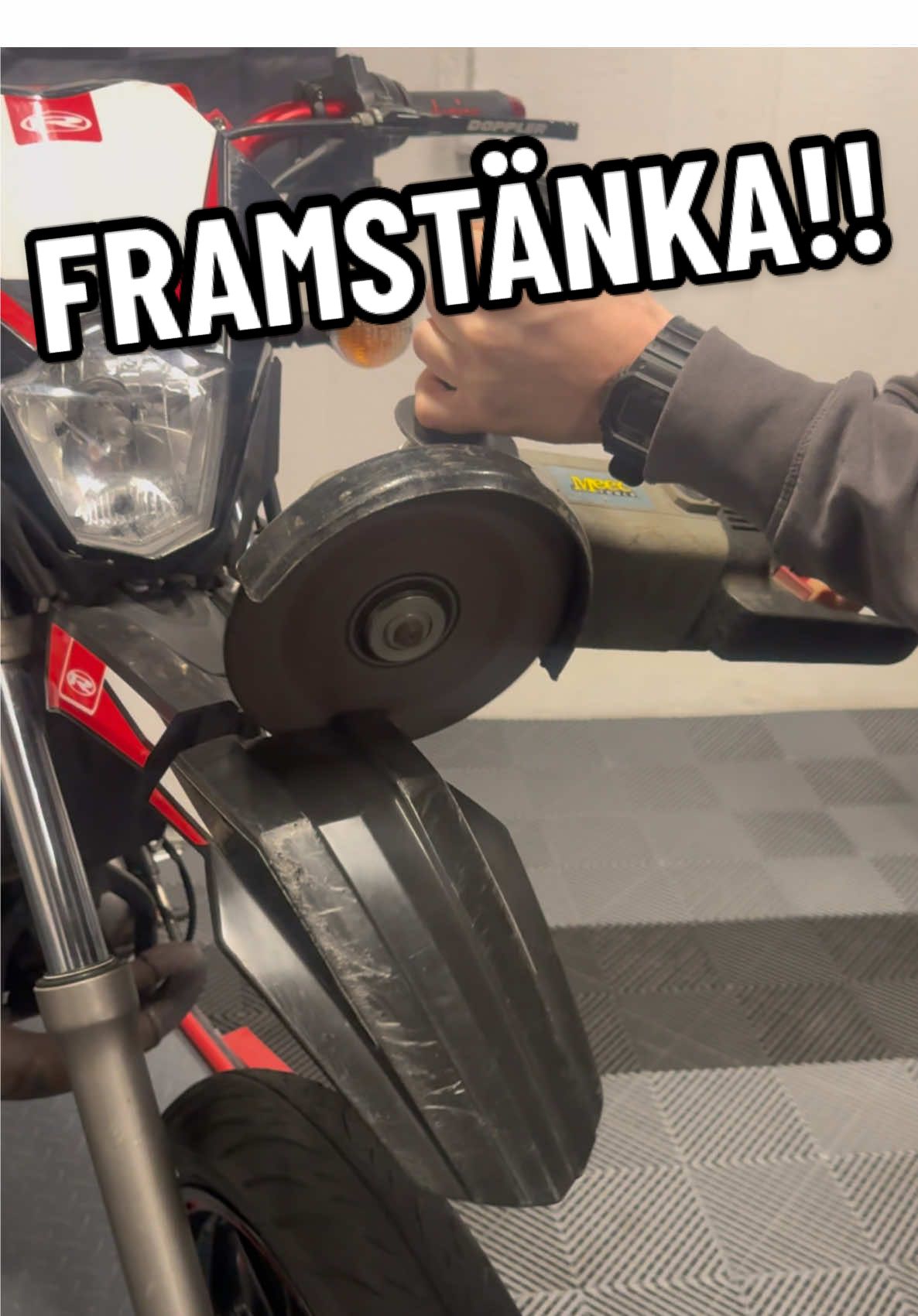 @MopedProffsen
