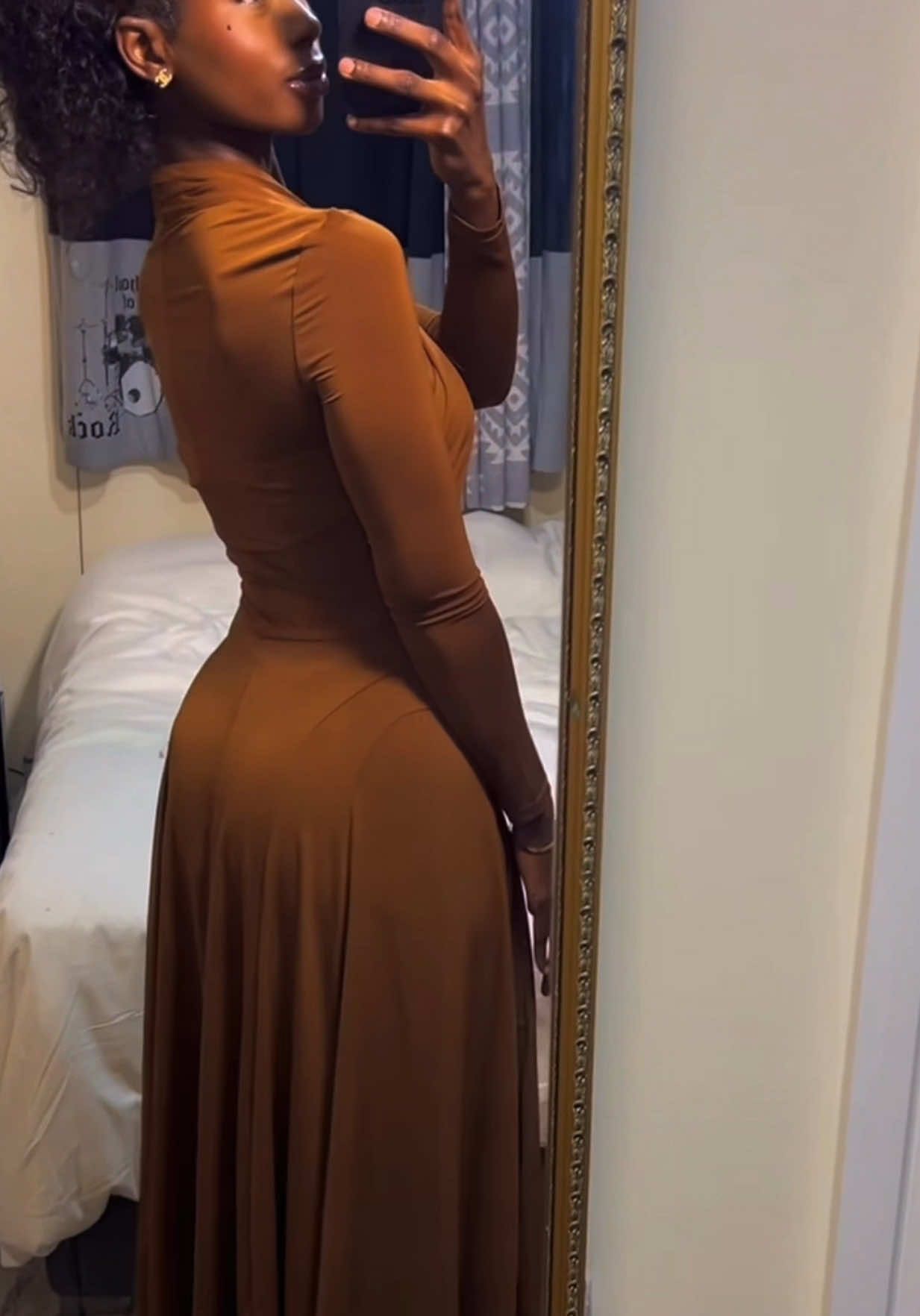 @ChillGirlVibes