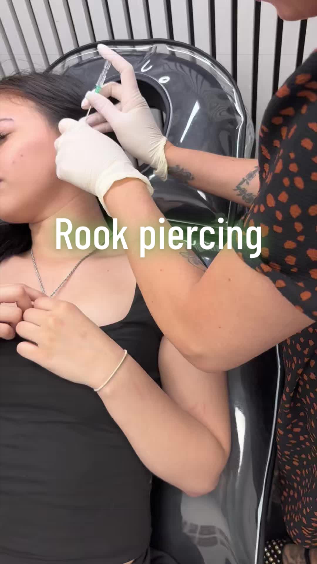 @Bobbis piercings MK