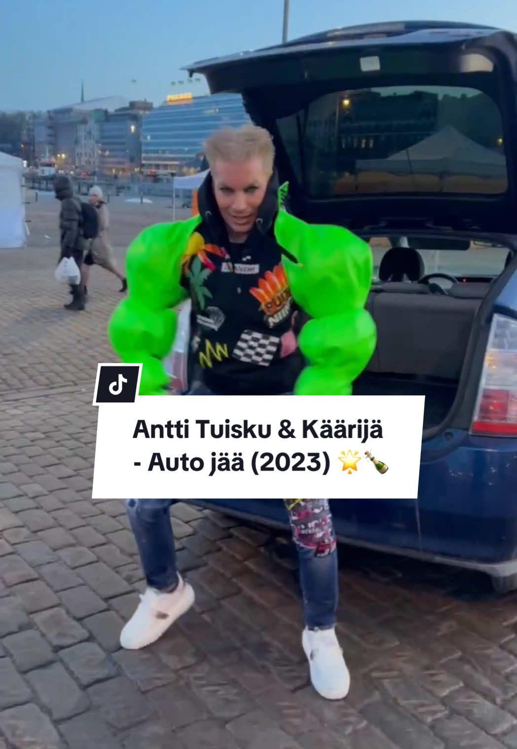 @Warner Music Finland