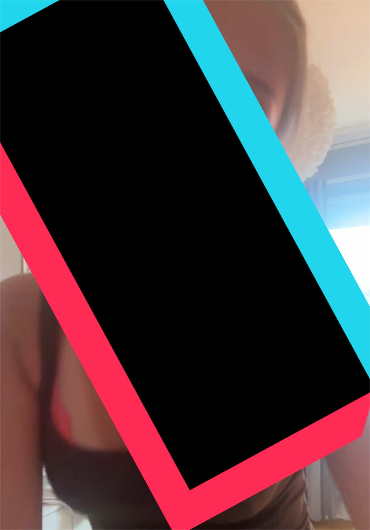 @𝒇𝒆𝒍𝒊𝒄𝒊𝒂