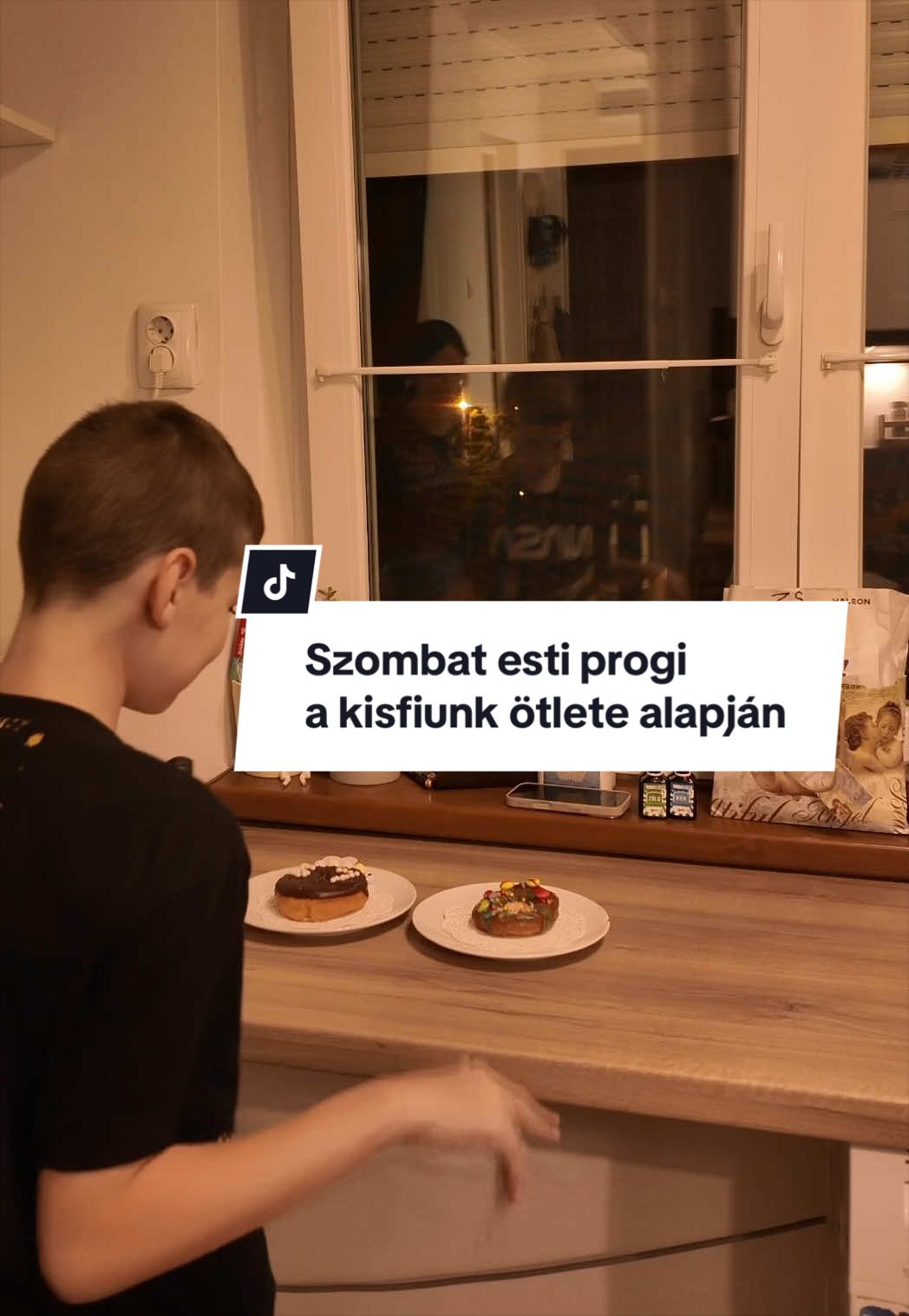 @MásképpGondolkodó