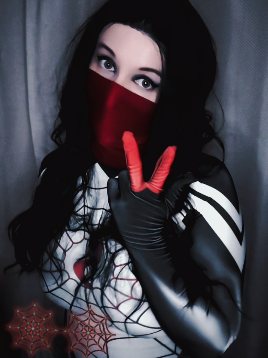 @cazzy_cos