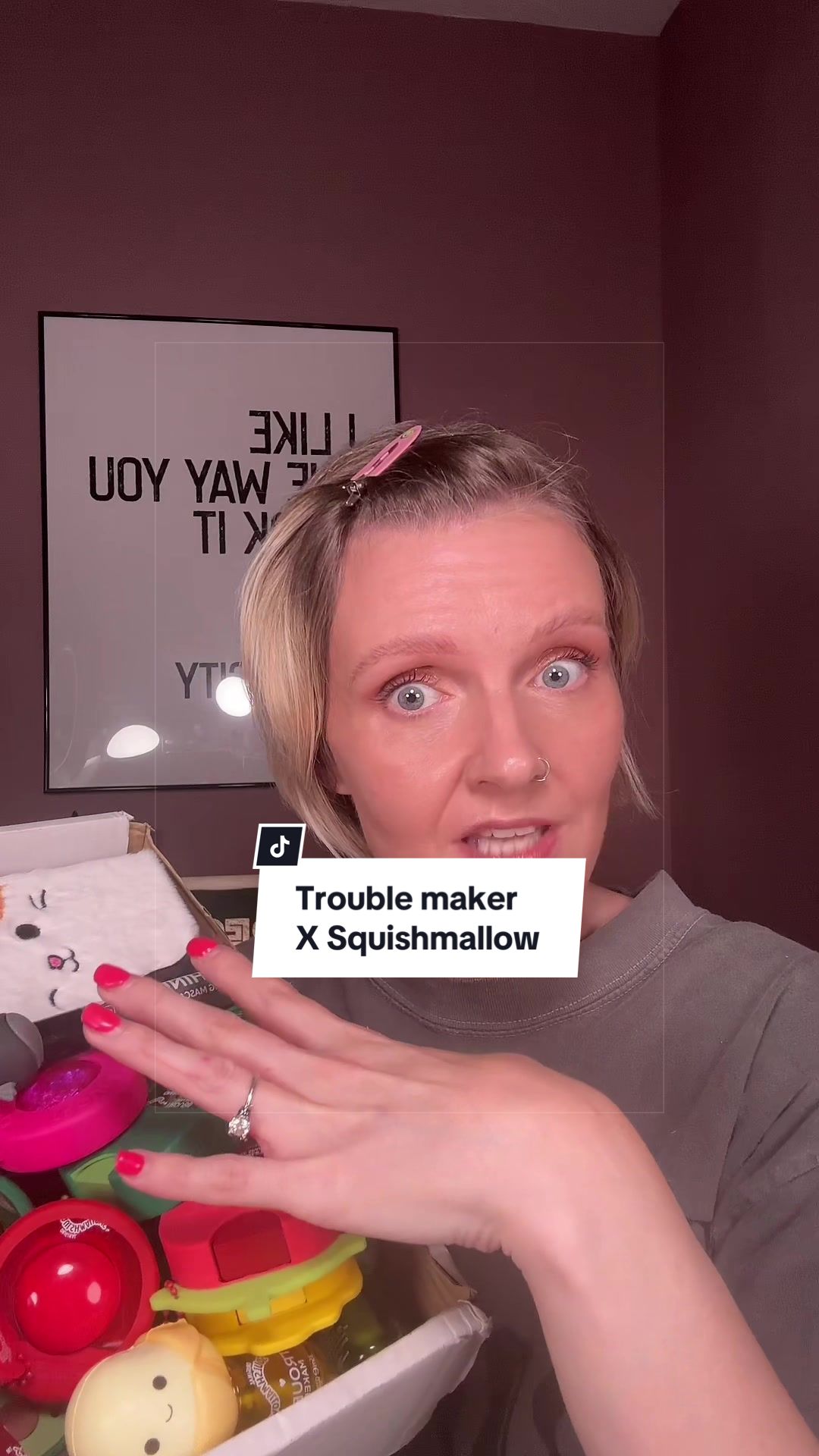 @40sLifeLou