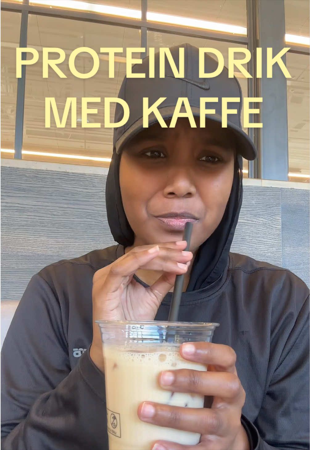 @Mona Hersi