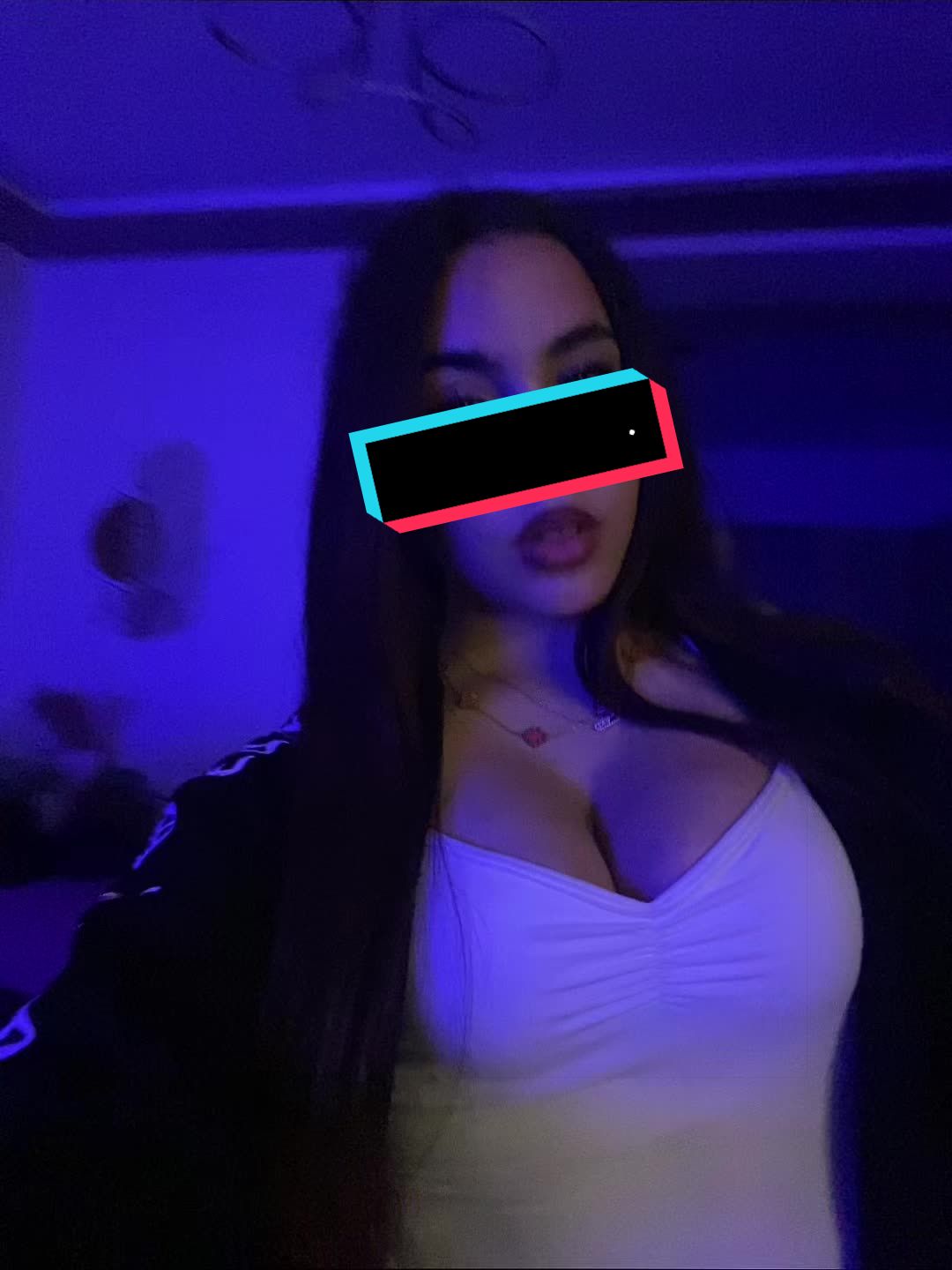 @𝒔𝒐𝒇𝒊𝒊𝒊💋