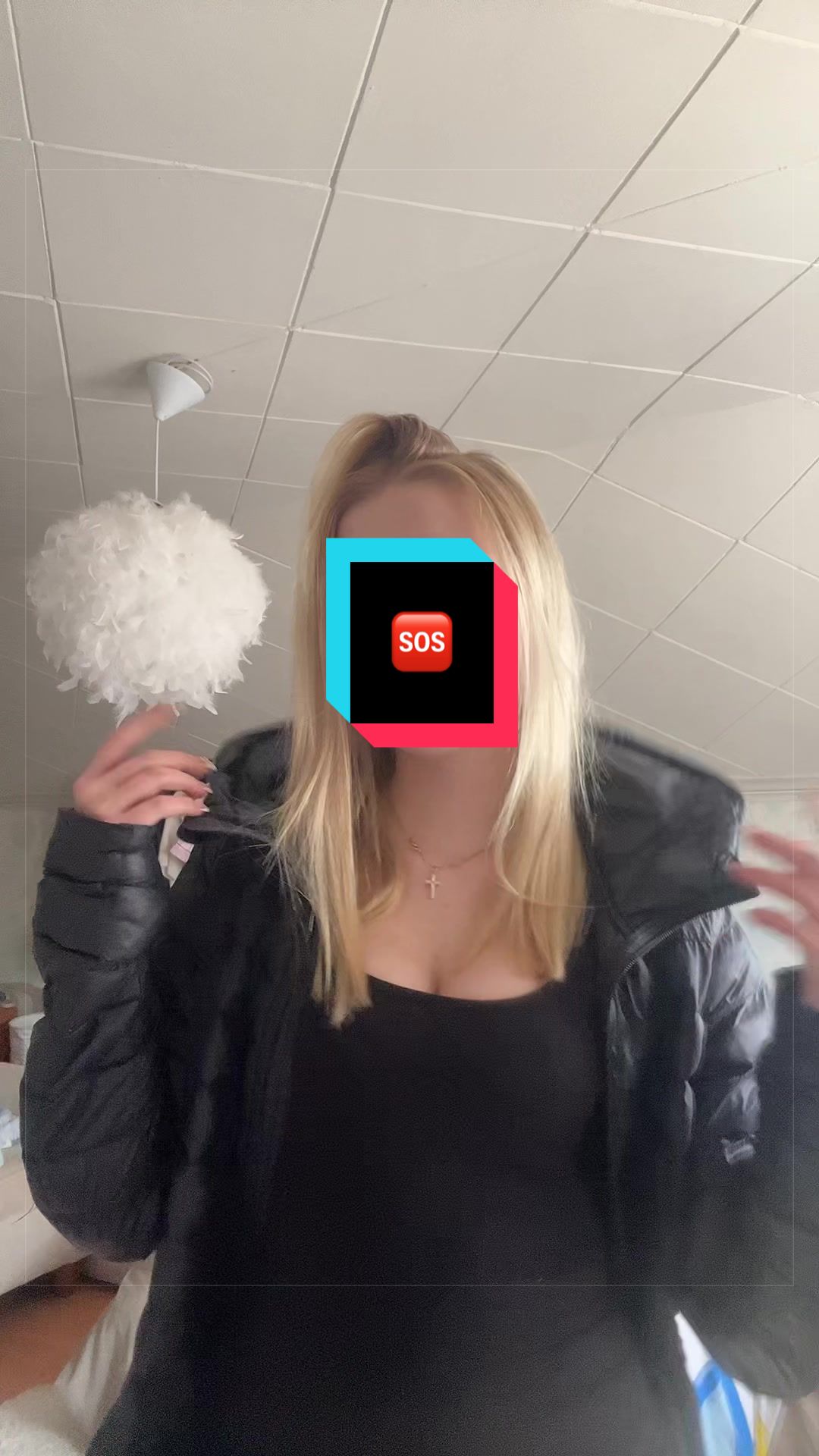 @Möönä🫰🏻