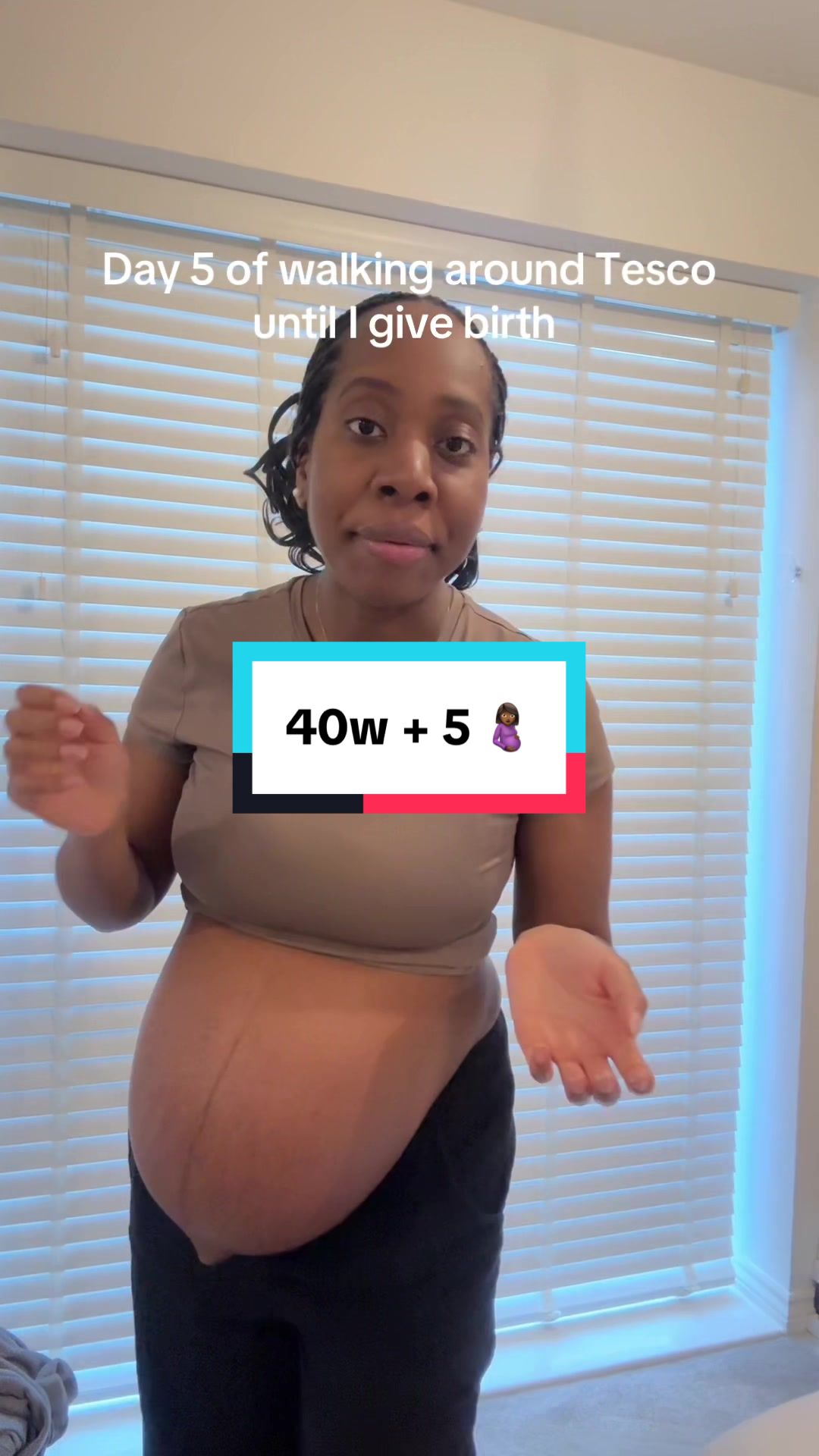 @Monique | Mum Life + Laughs