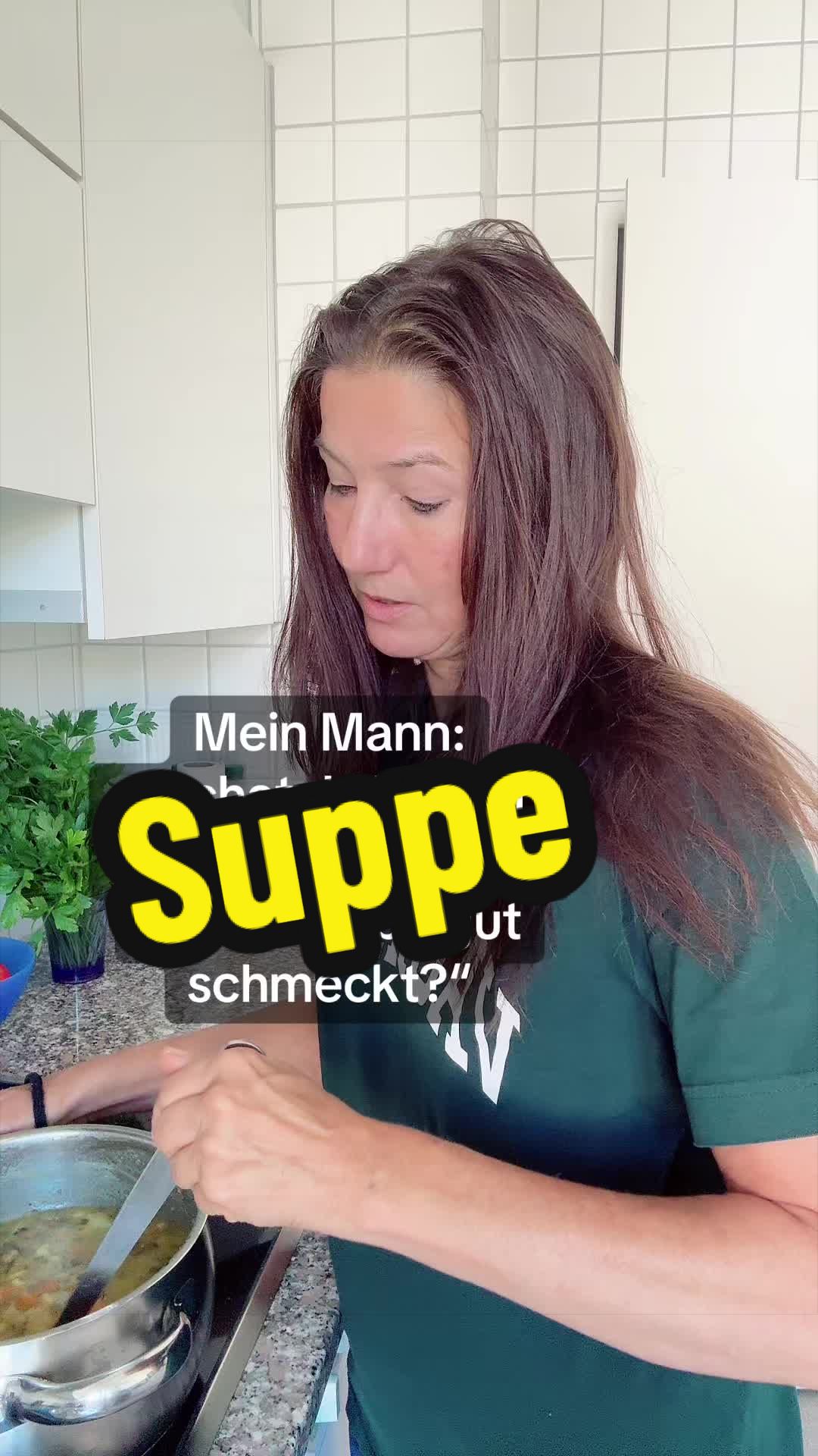 @BLACKLADY74🇨🇭