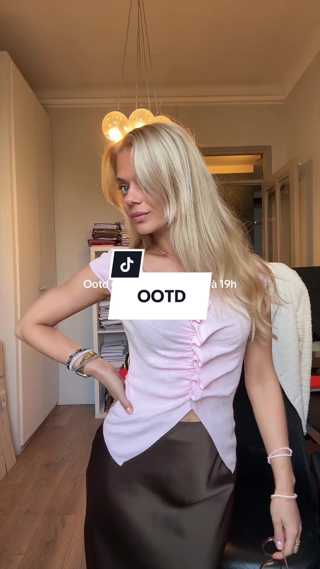 @leoniepapilloon