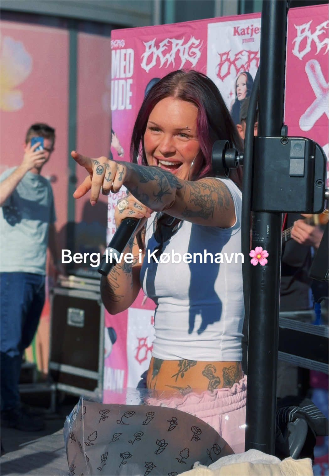 @𝐿𝑎𝑢𝑟𝑎 𝑁𝑖𝑒𝑙𝑠𝑒𝑛 ♥️🫧