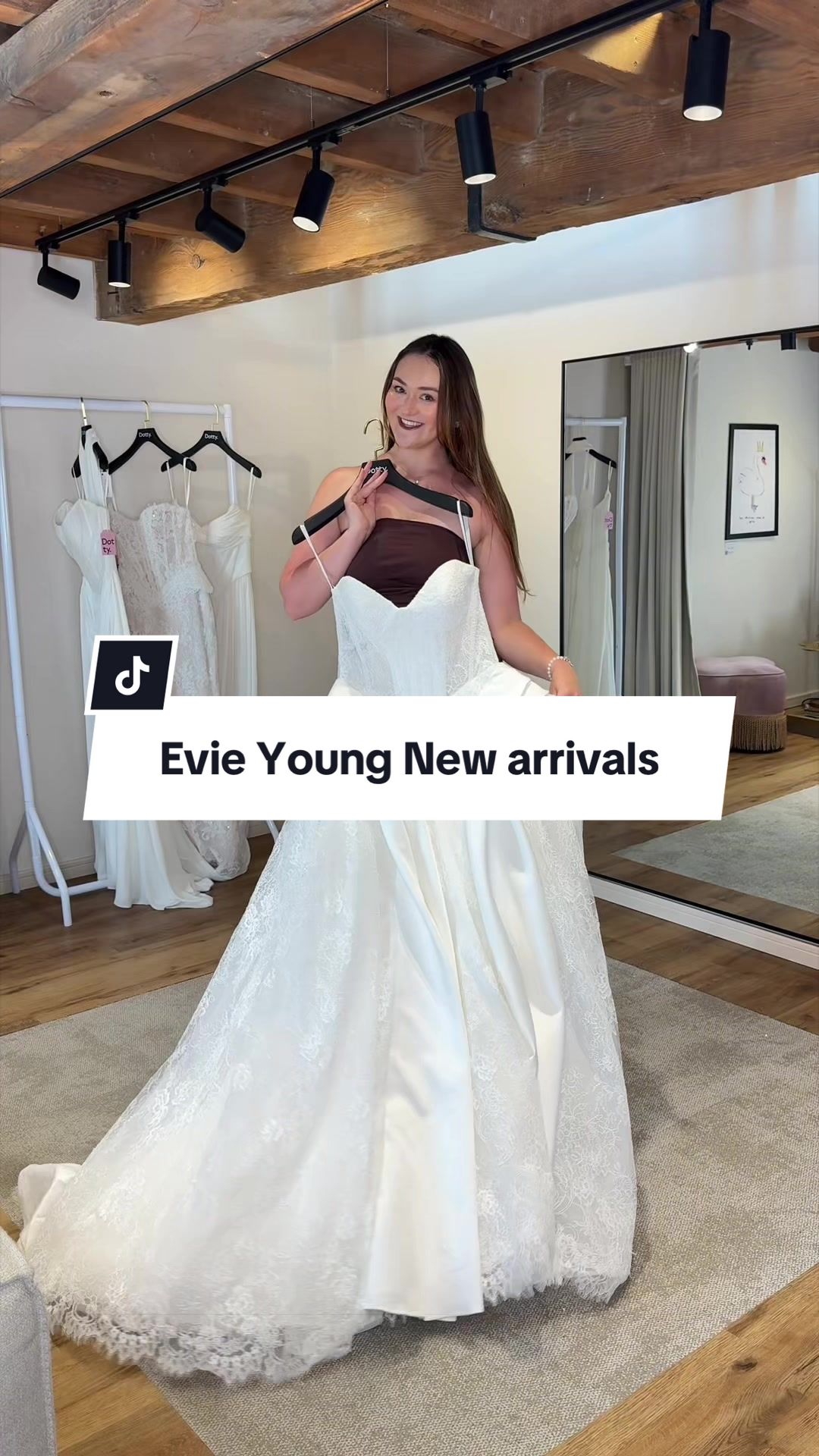 @Dotty Bridal 🤍