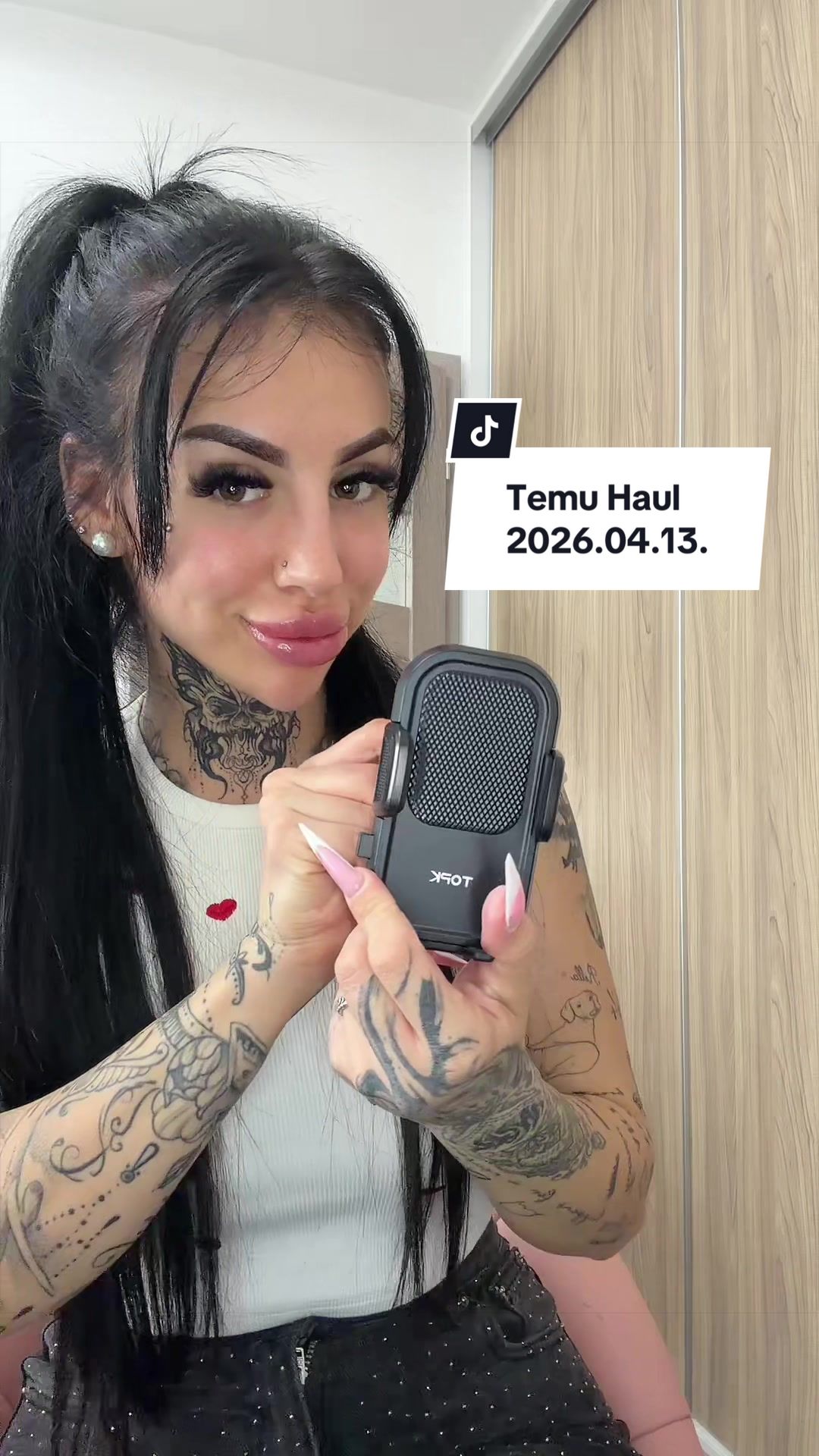 @A N I 🖤