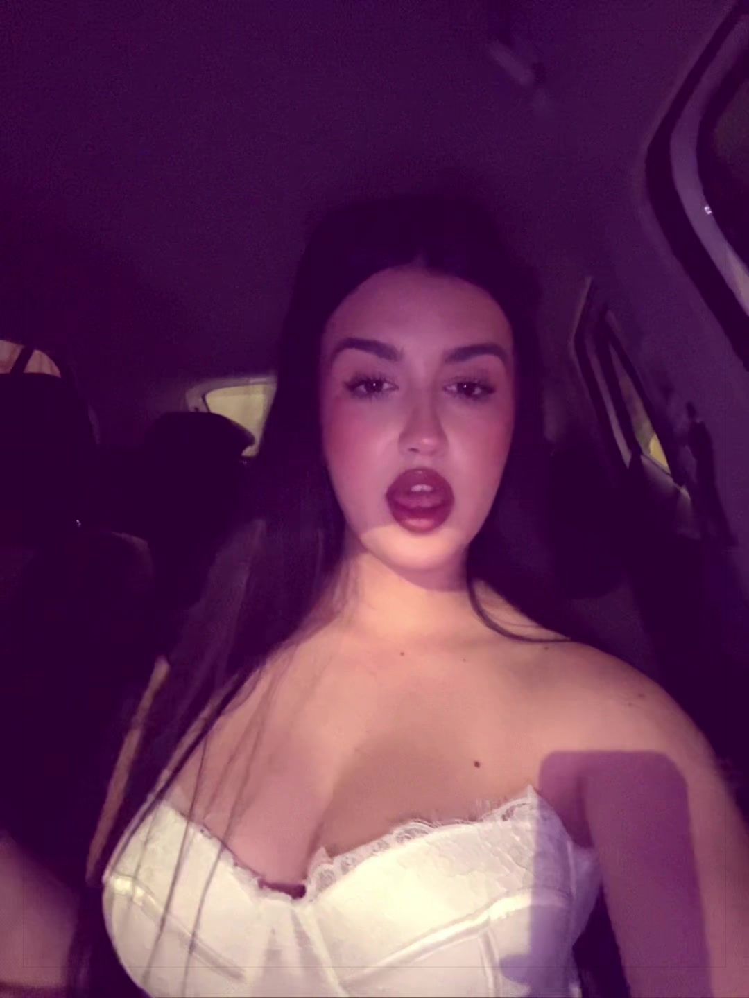 @𝐂𝐫𝐢𝐬𝐬🌸