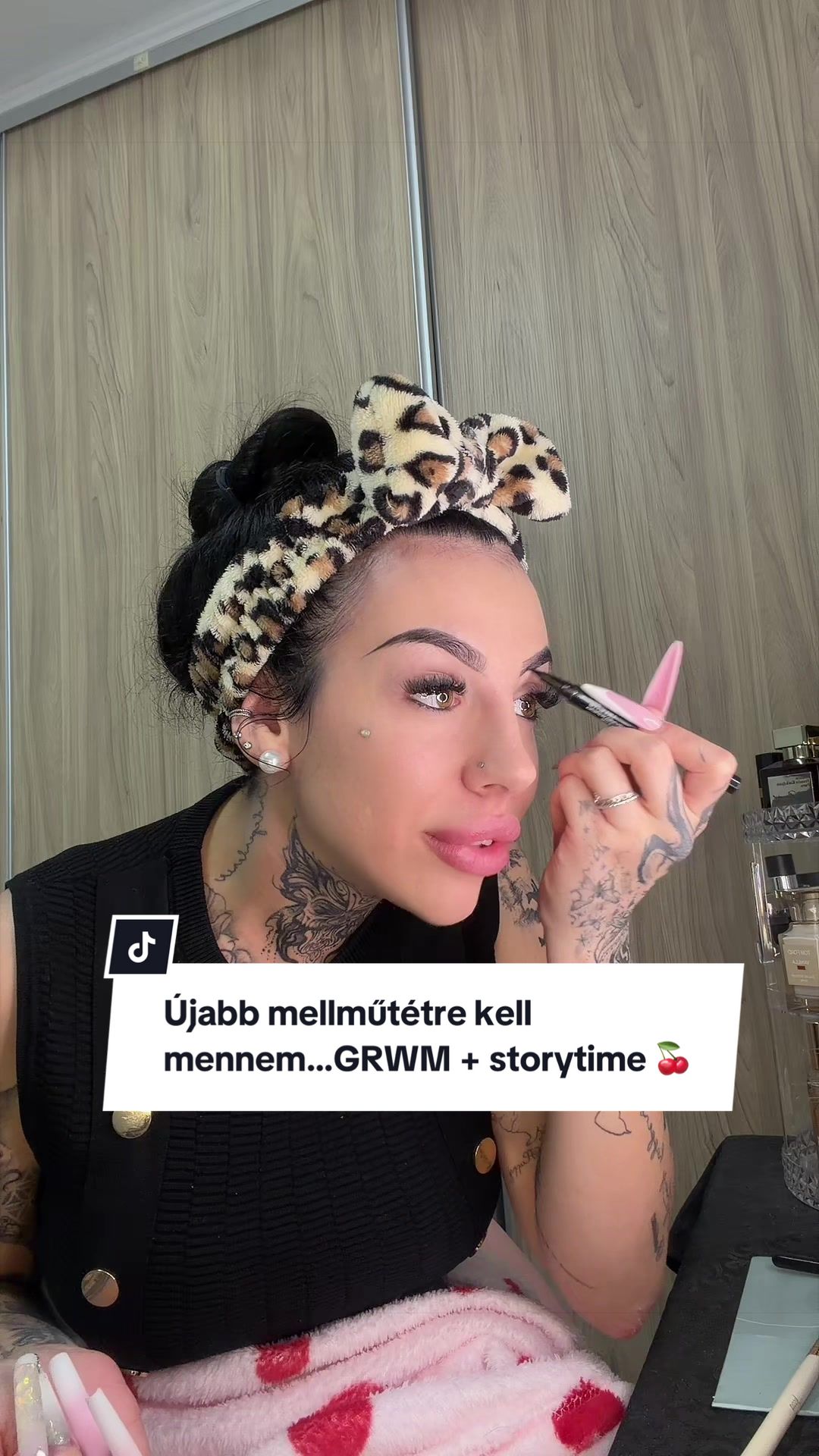 @A N I 🖤