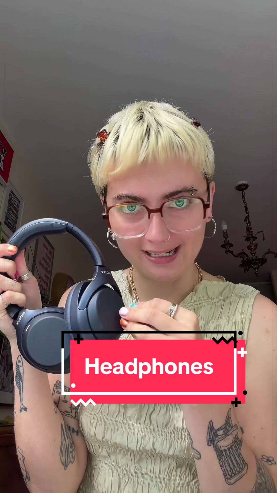 @Ella | Author & Creator