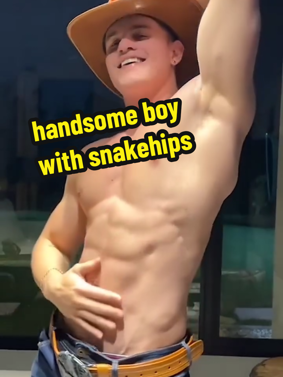 @BeautifulMenOfTikTok