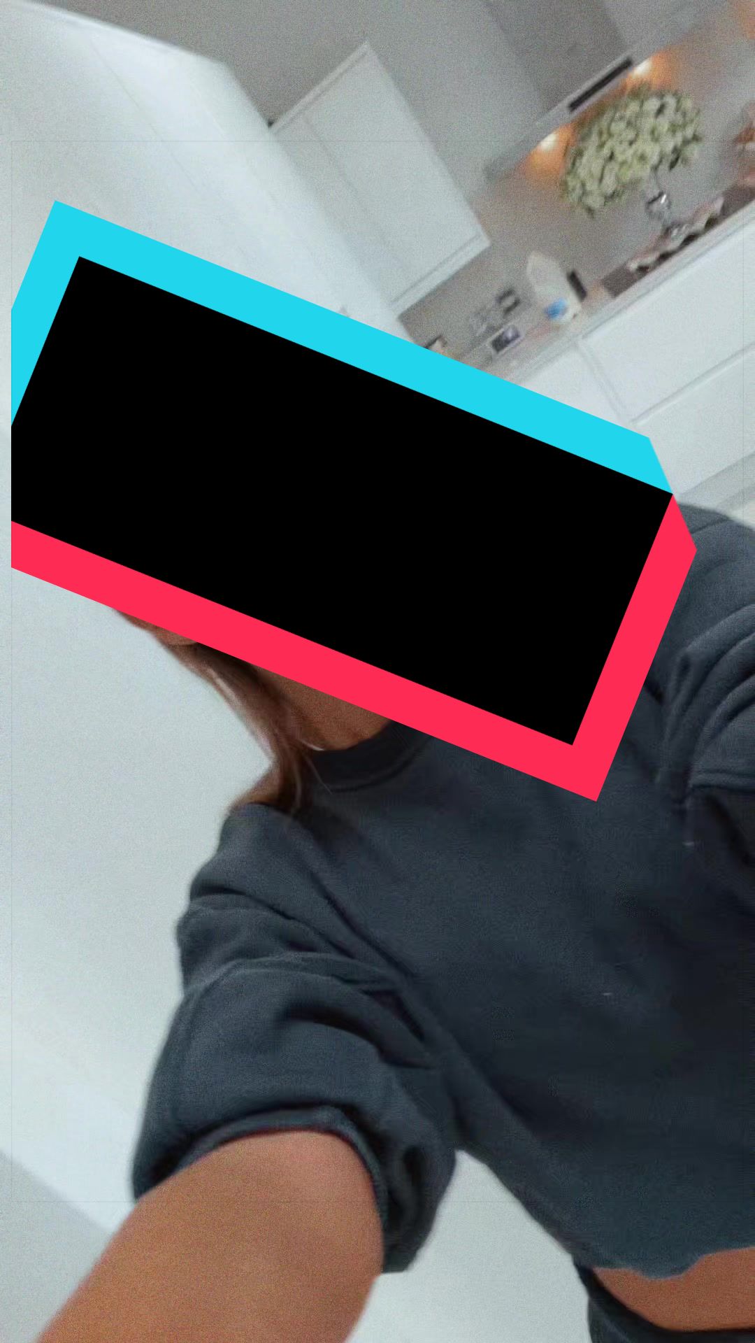 @𝐓🫧
