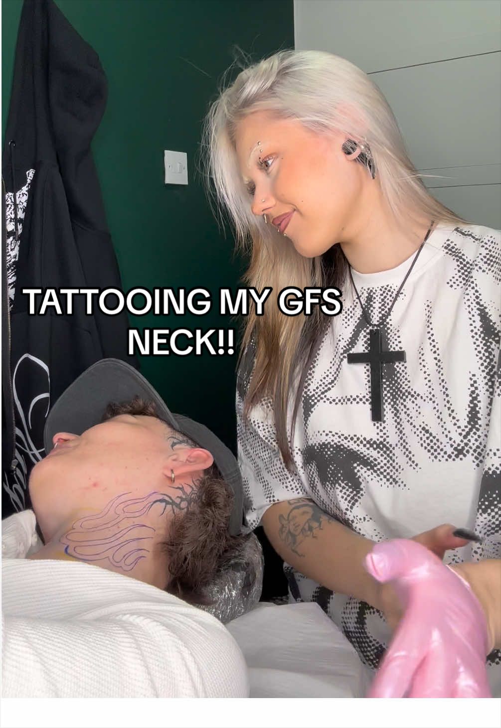 @bronwyn🕷tattoo artist