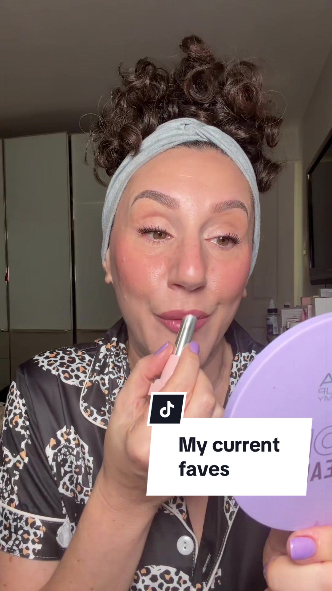 @Makeup by Katy A