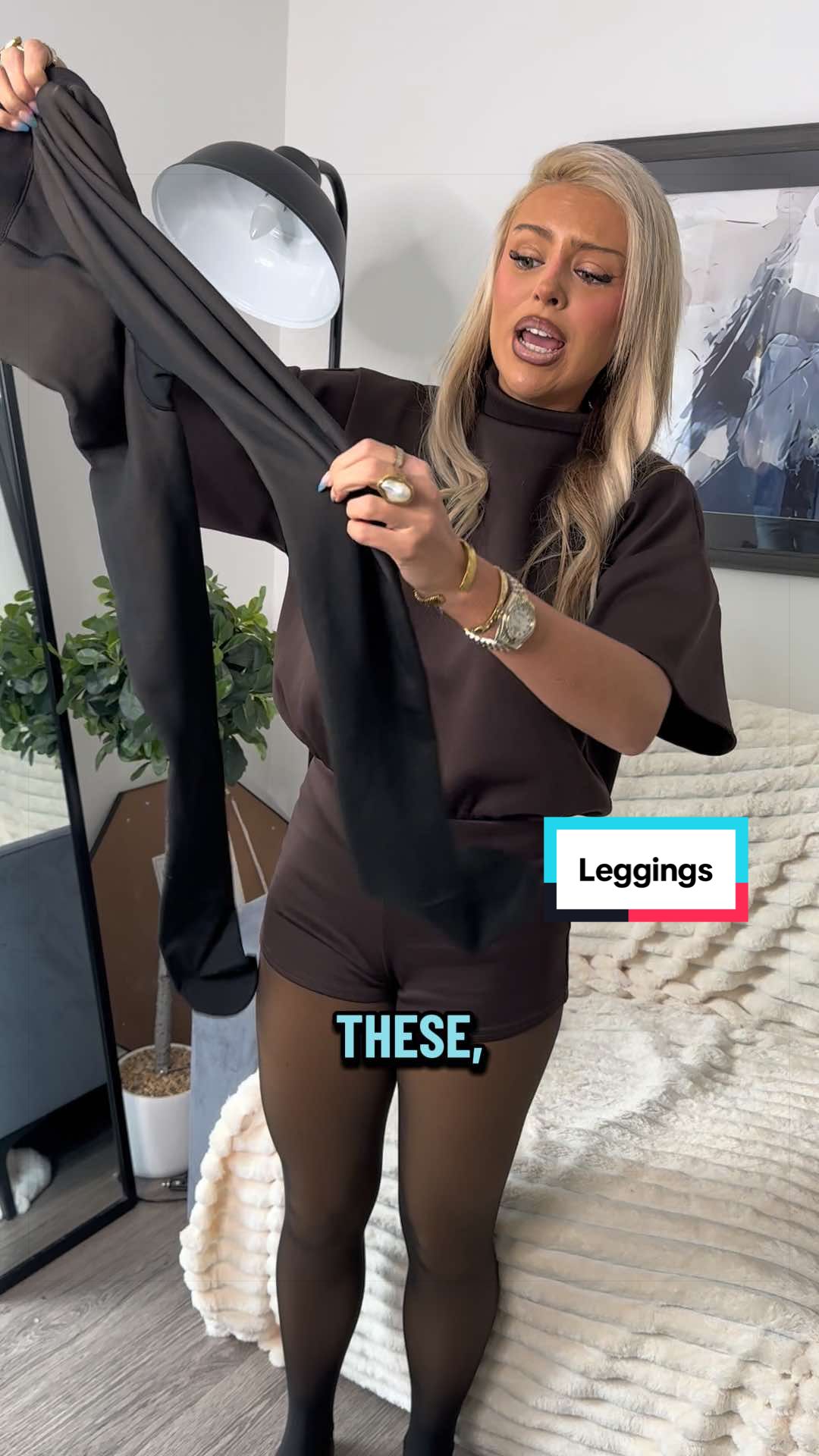 @shop_with_lauryn