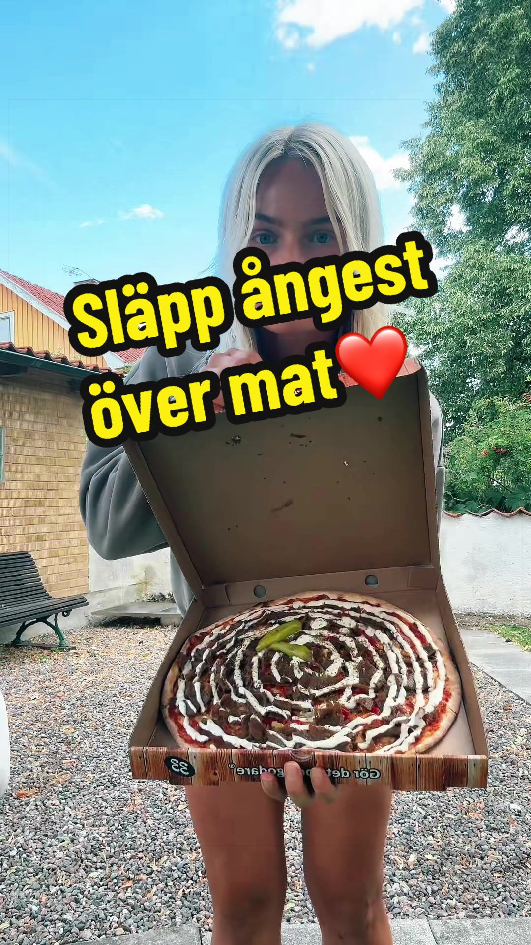 @Lydia Vaggelyr