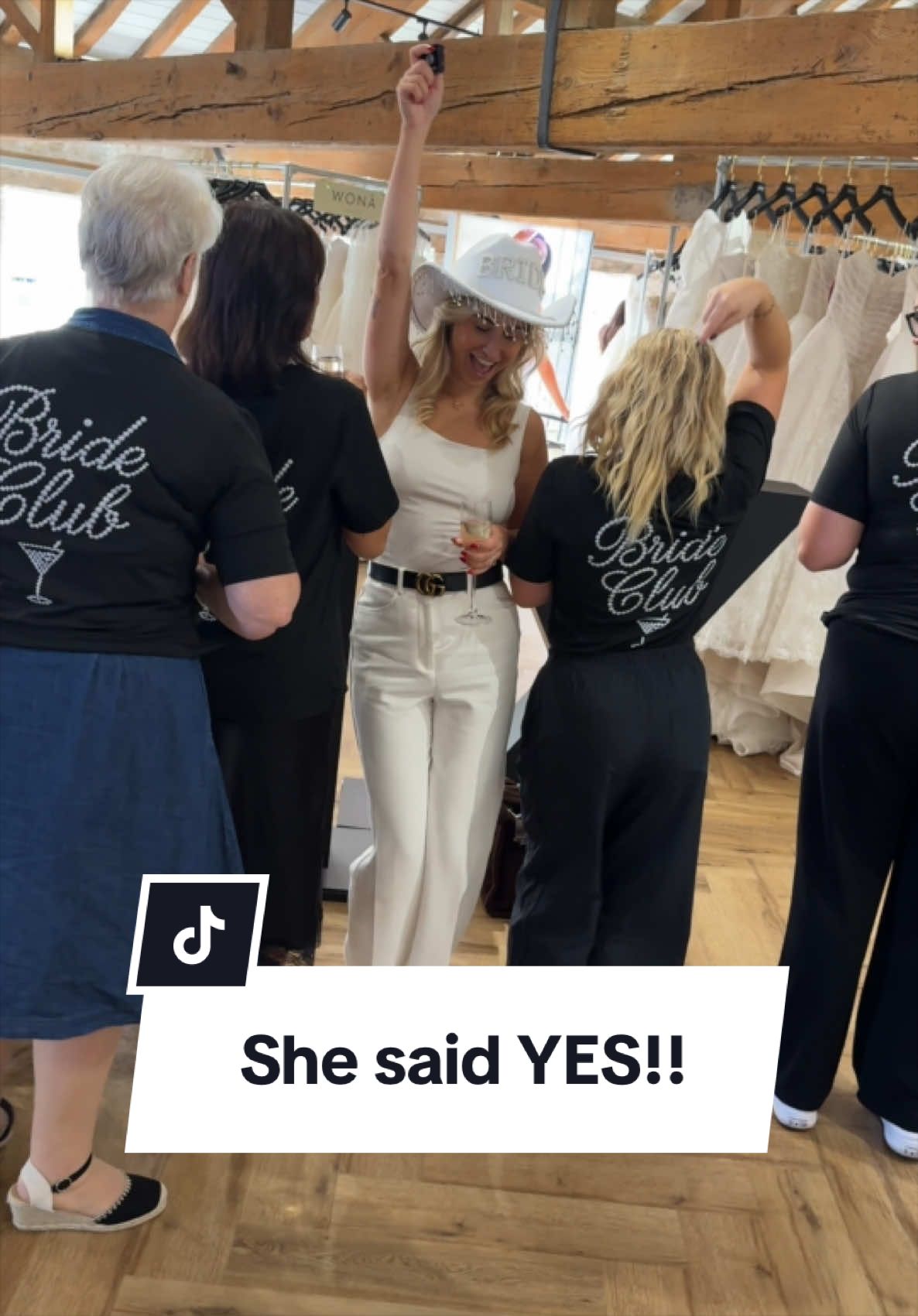 @Dotty Bridal 🤍