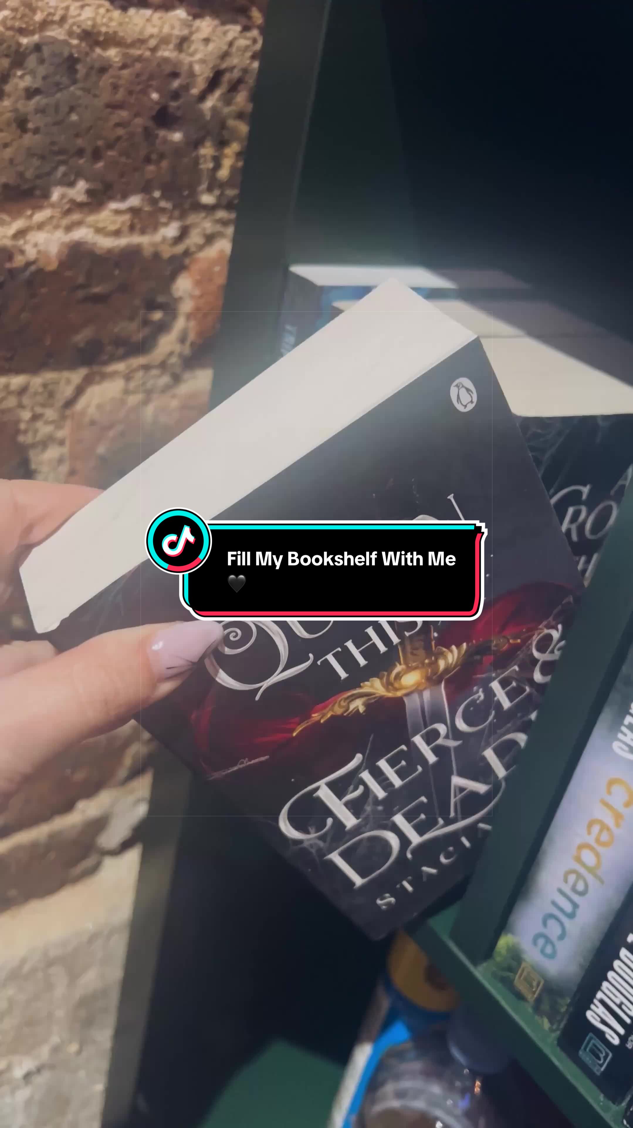 @𝕾𝖈𝖗𝖊𝖆𝖒𝖎𝖓𝖌 𝕿 | Reads