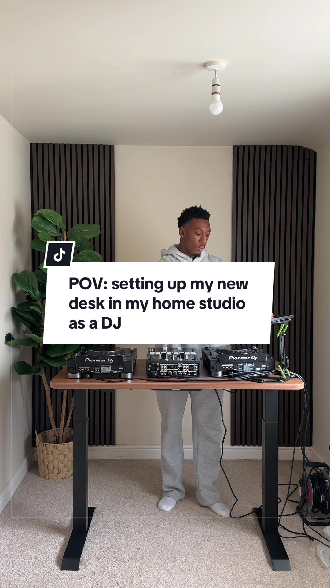 @LORDZDJ | Hip Hop and RnB DJ