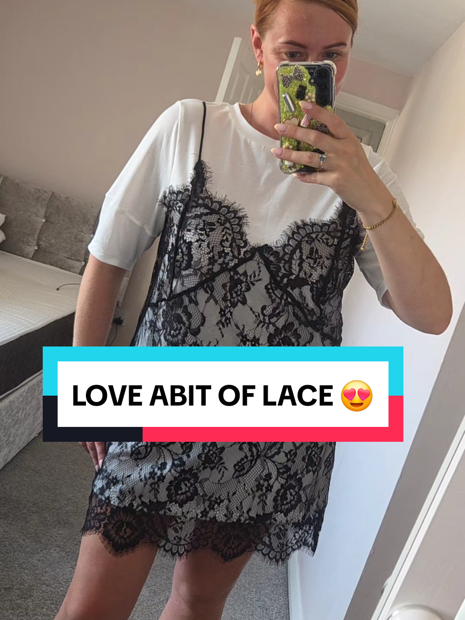 @L U C Y ✨️💋